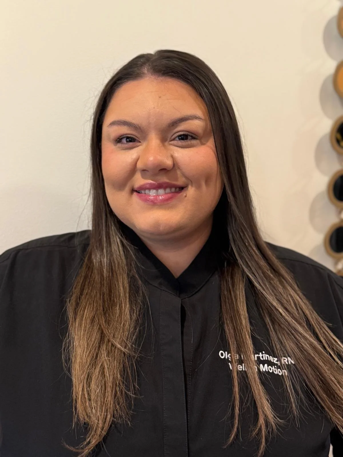 Certified clinician providing natural rejuvenation consultation.