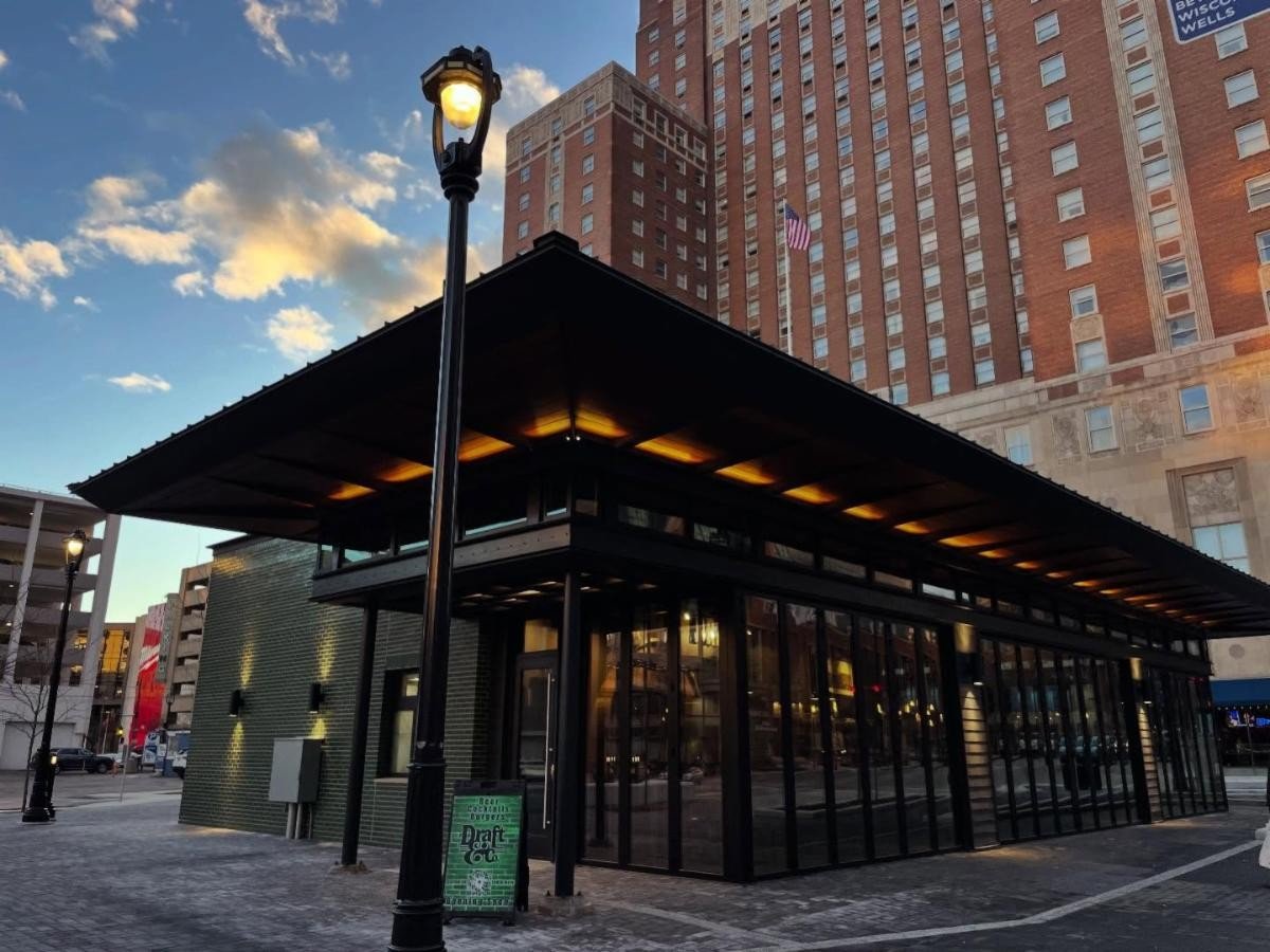 Draft &amp; Co. Grand Opening