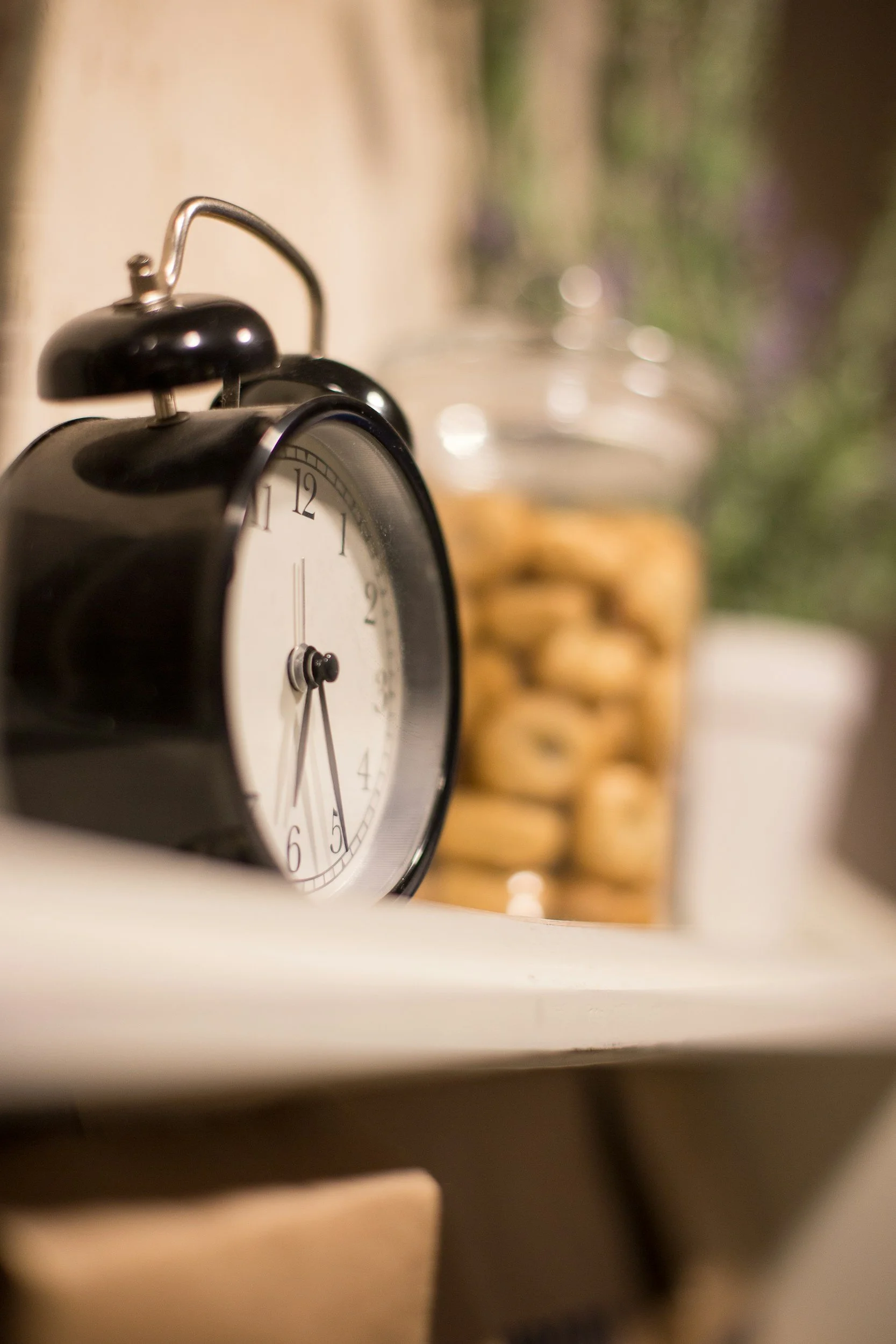 Why Do I Wake Up Anxious? Understanding the Emotional Weight of Mornings