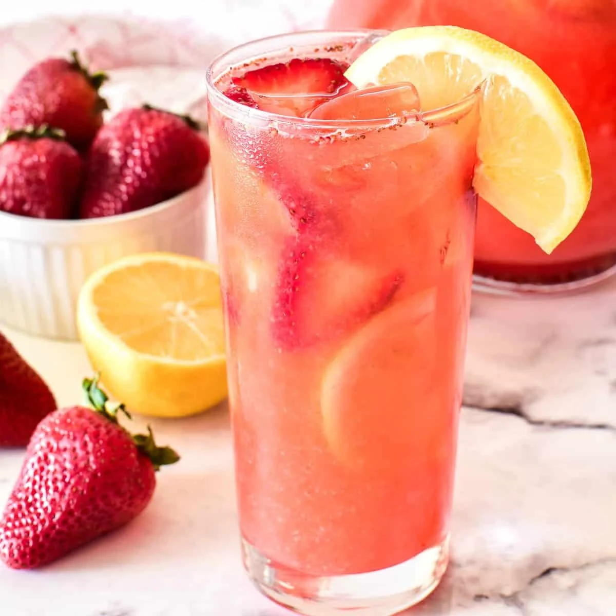 strawberry-lemonade-featured.jpeg