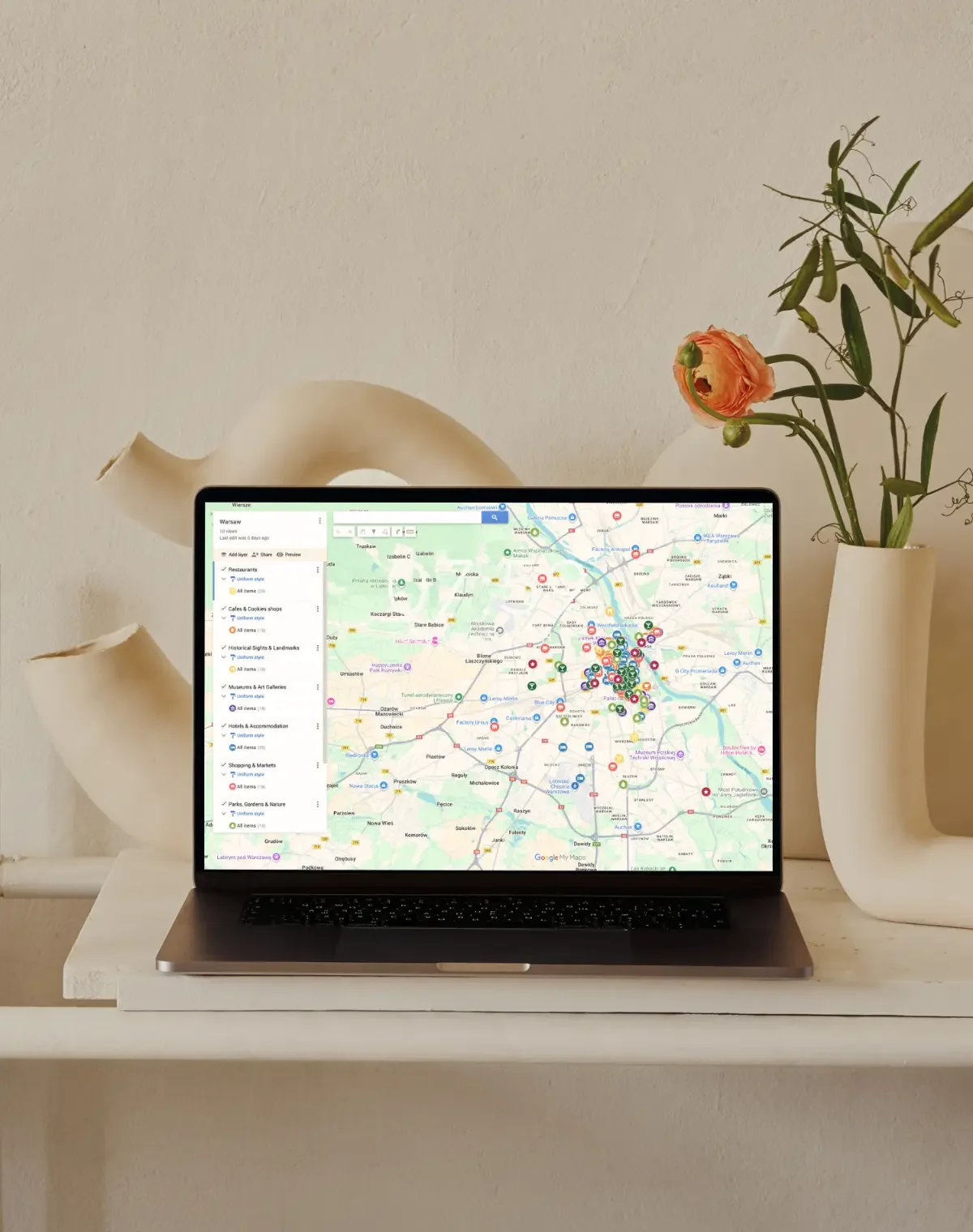 Warsaw City Guide Map – iOb Design (2).webp