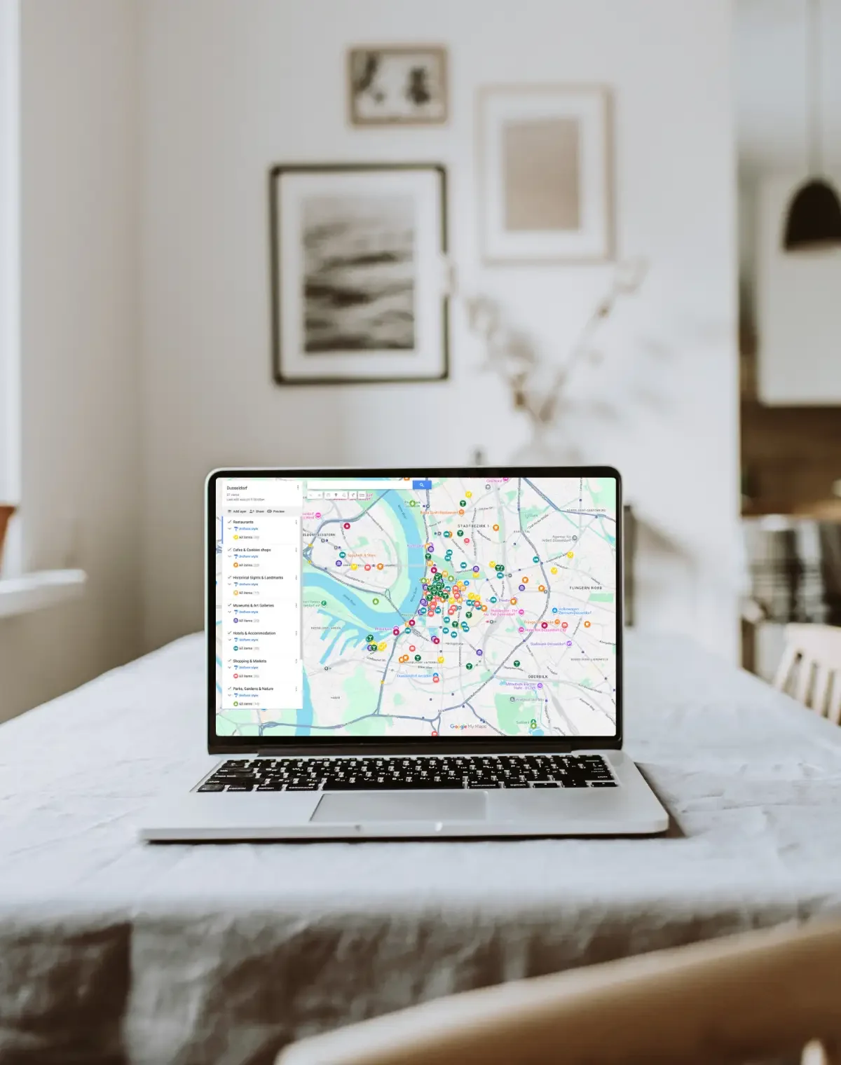 Dusseldorf City Explorer Map – iOb Design (2).webp