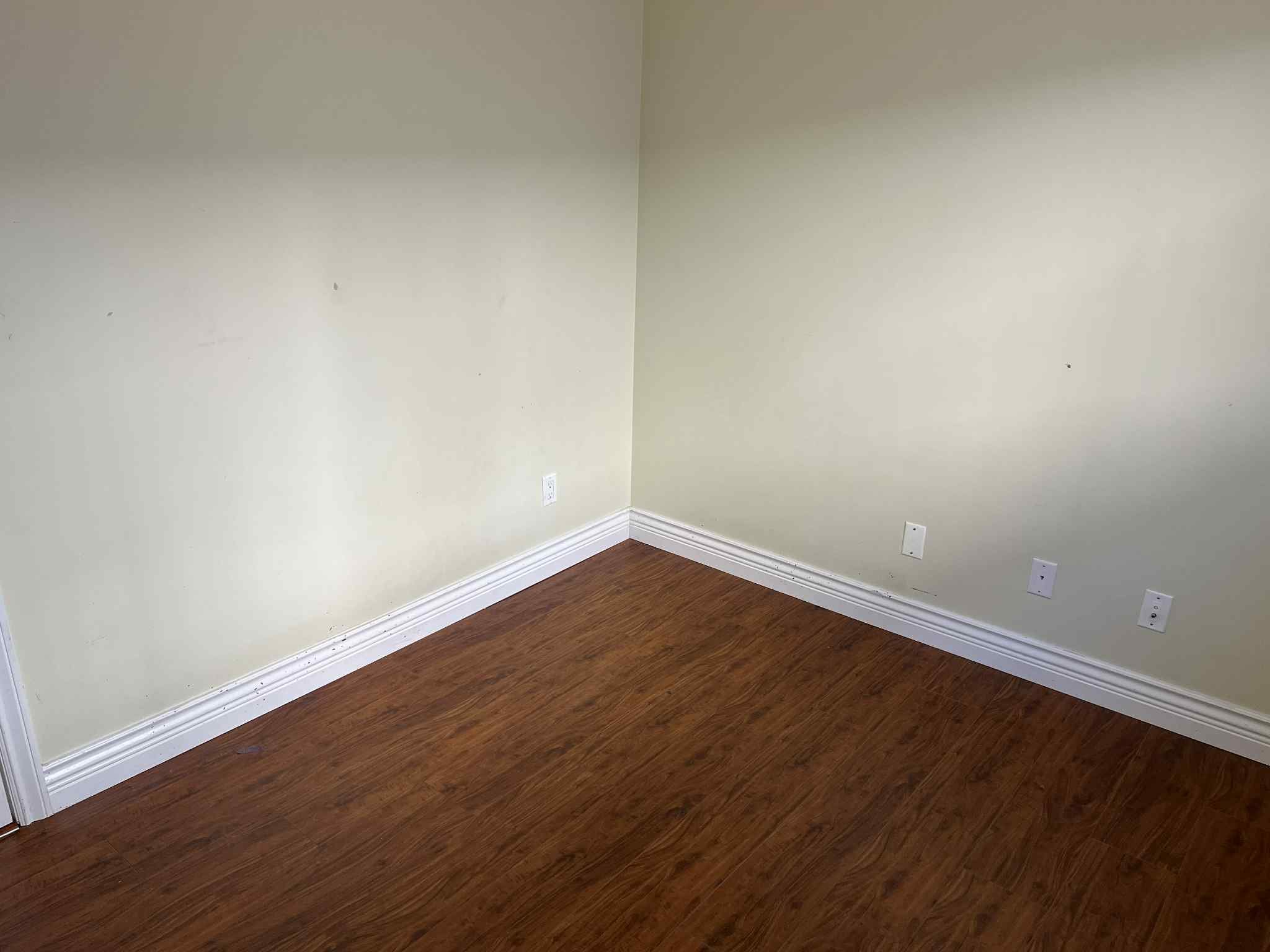 2nd bedroom.jpg