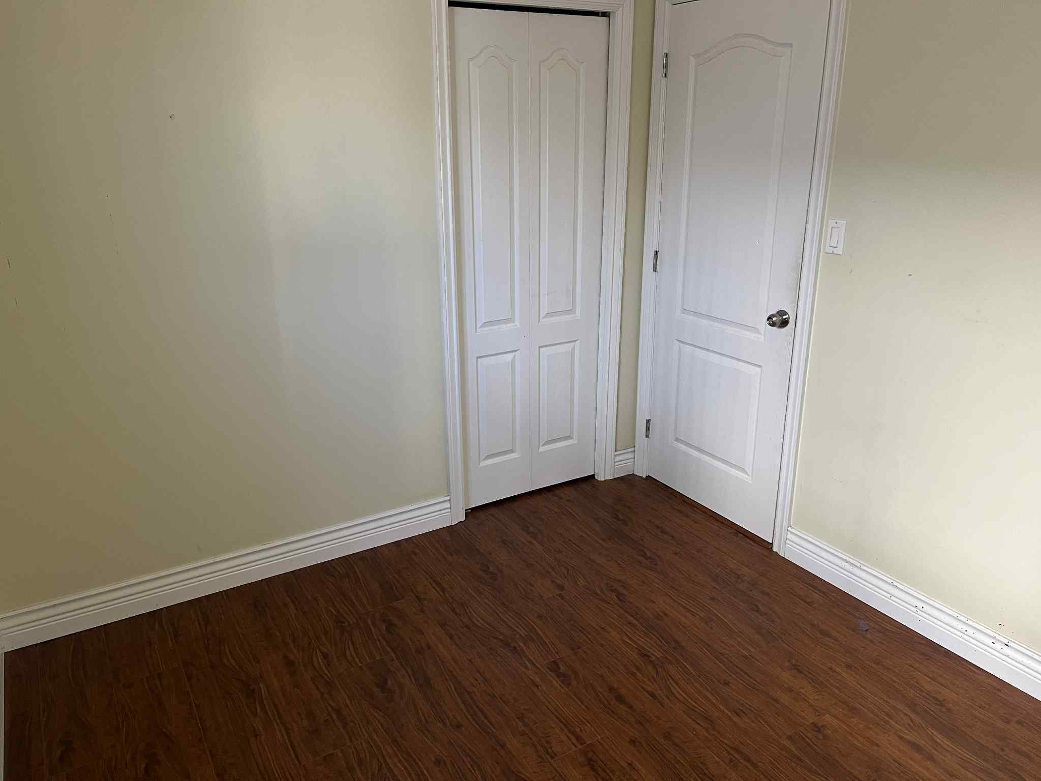 3rd bedroom.jpg