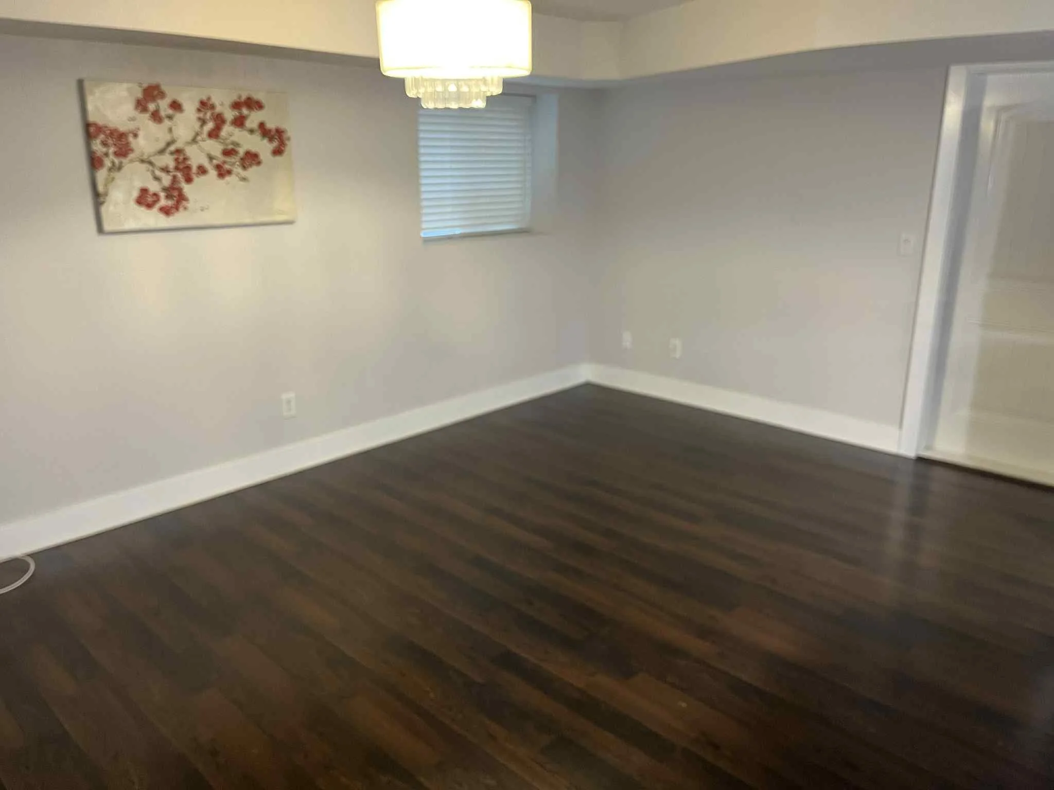 living area 02.jpg