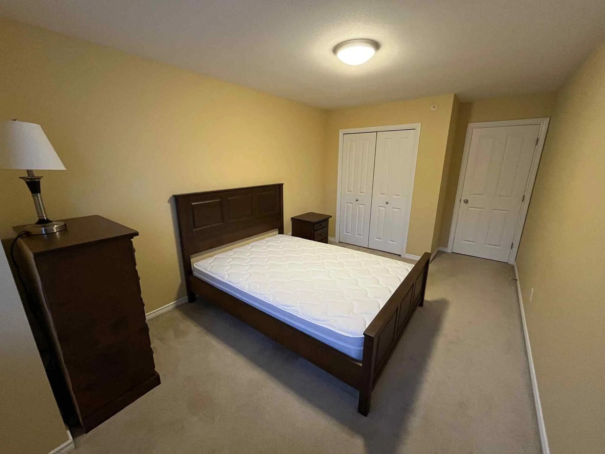 2nd bedroom 02.jpg