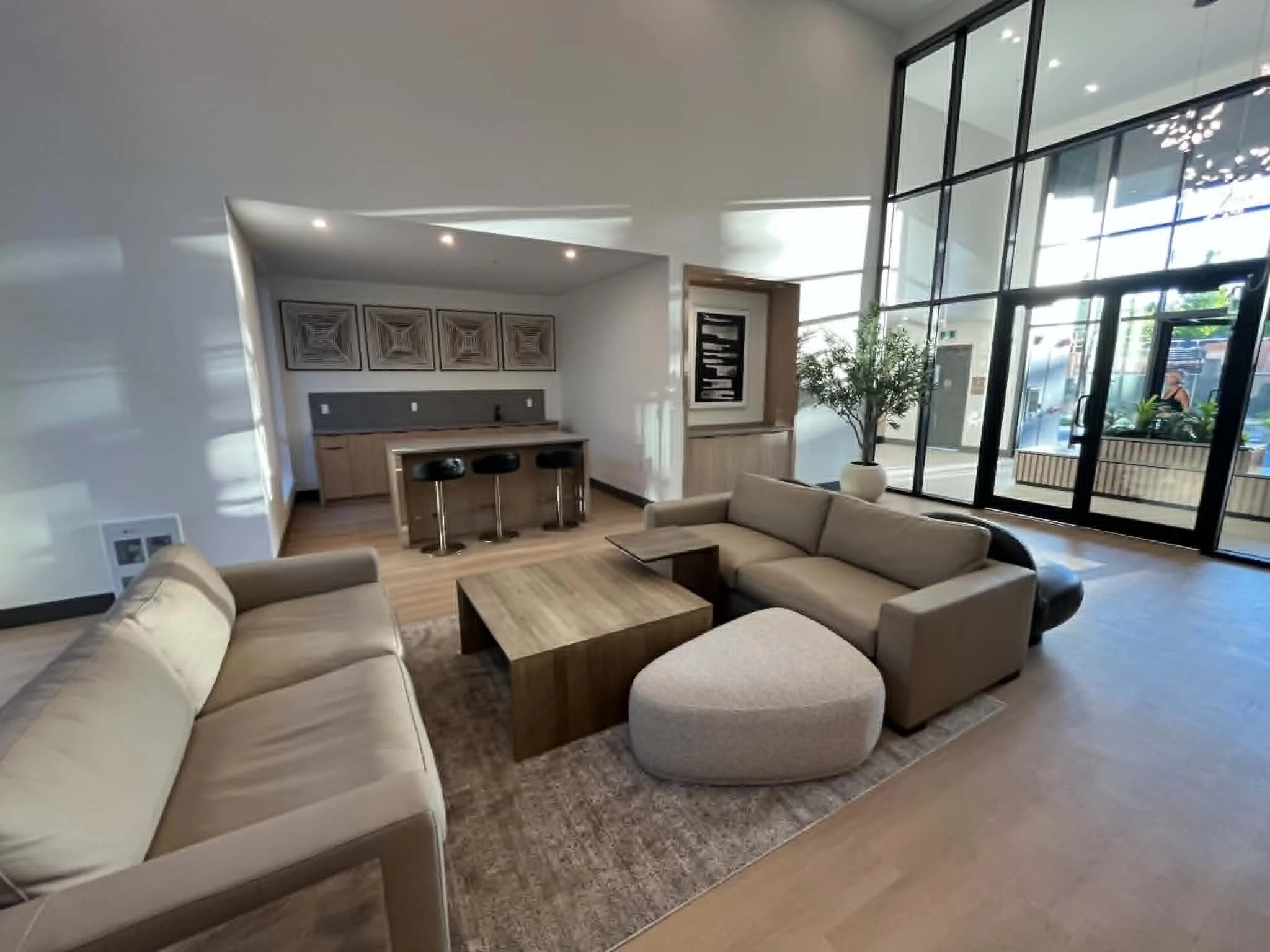 Amenity Room 02.jpg