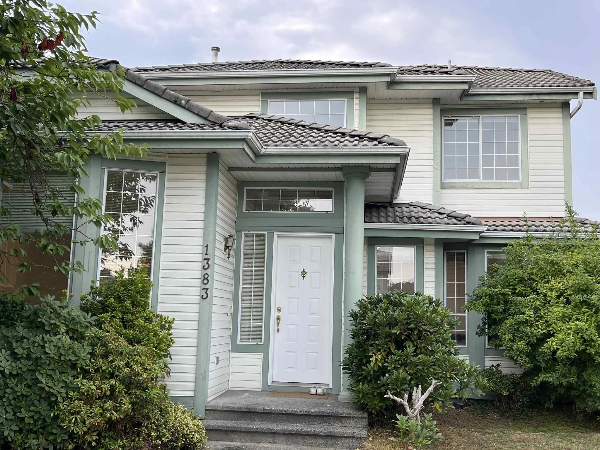 1383 Riverwood Gate.jpg