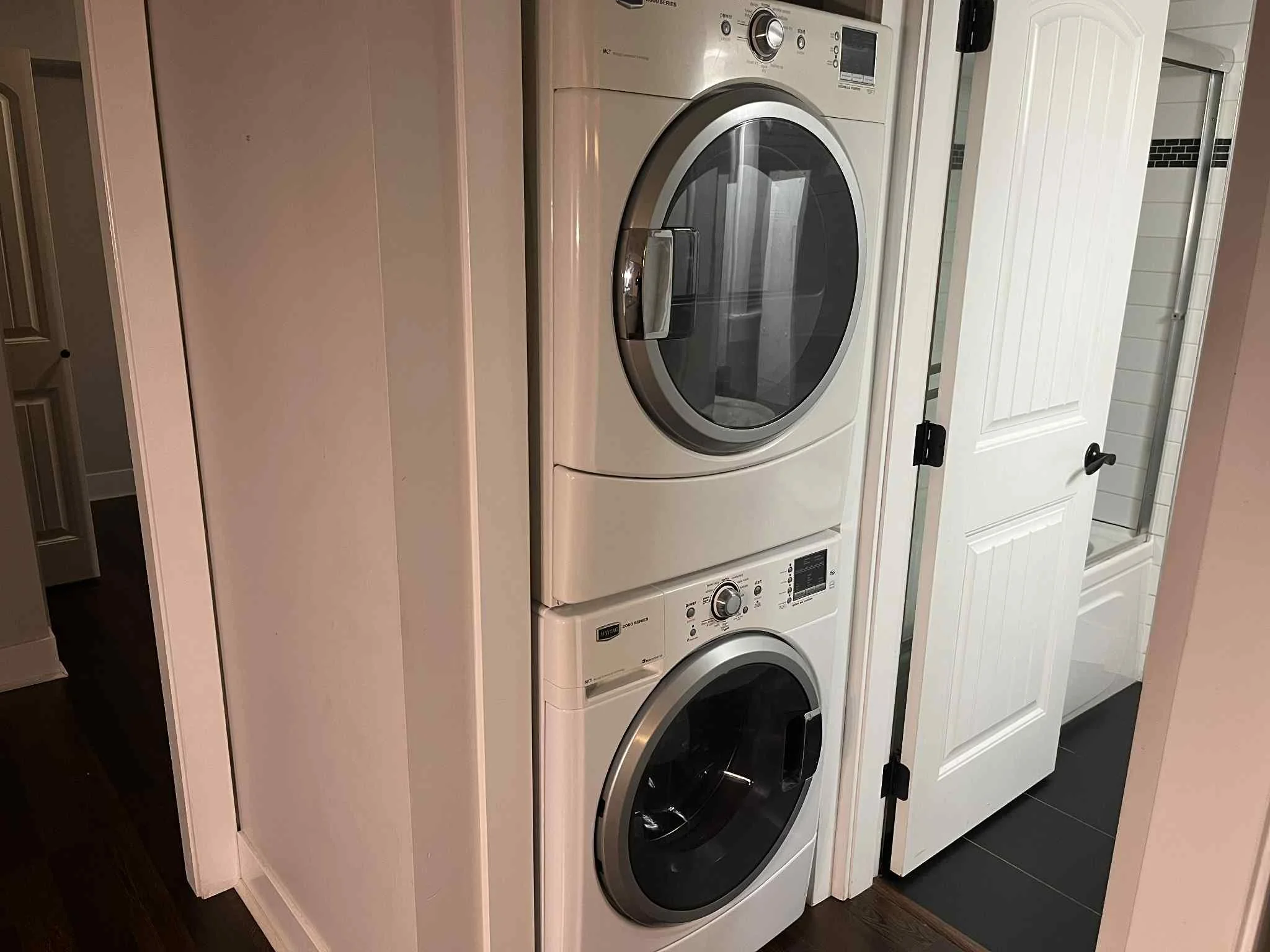 Washer & Dryer.jpg