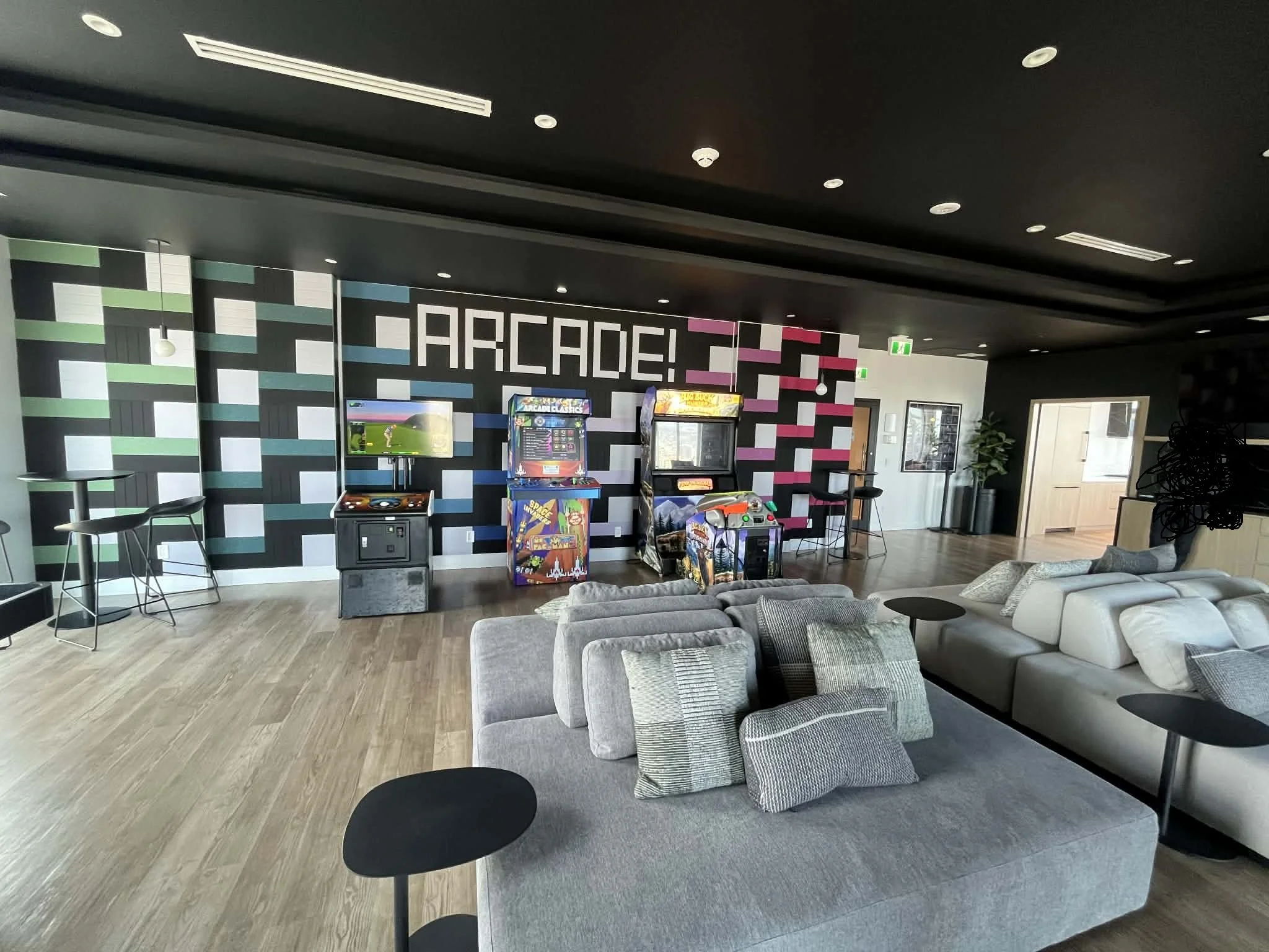 Amenty room top floor.jpg