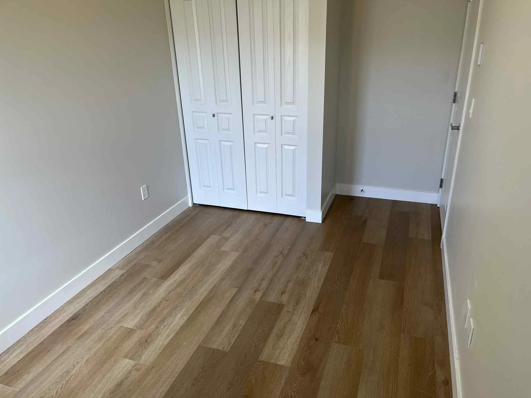 Third Bedroom 01 - Copy.jpg