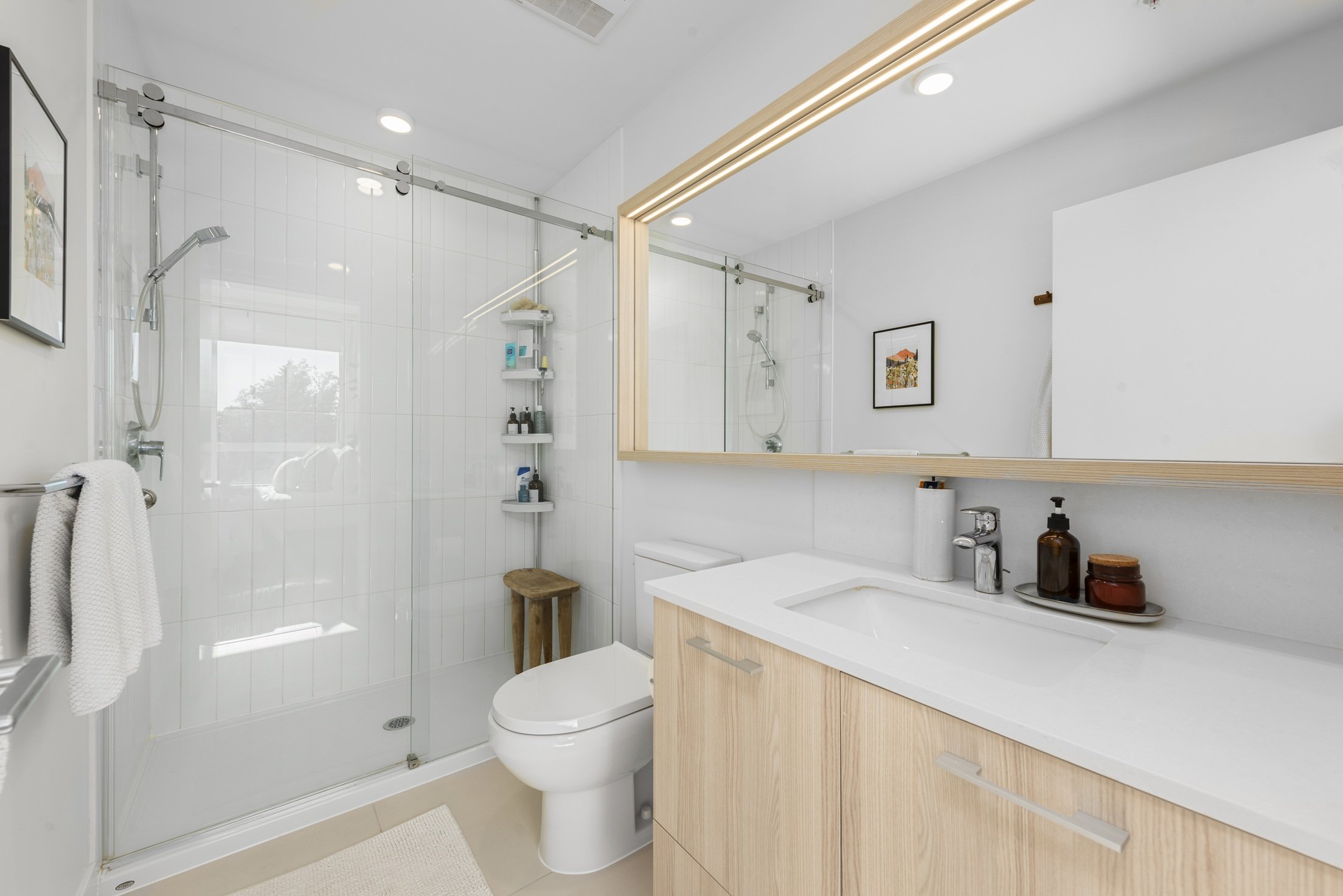 Master Ensuite.jpeg