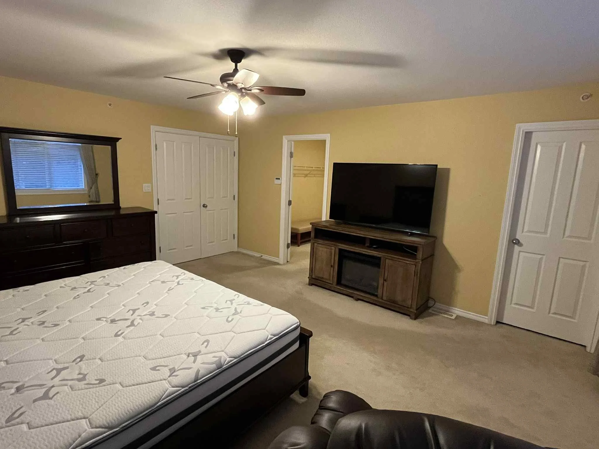 Master Bedroom.jpg
