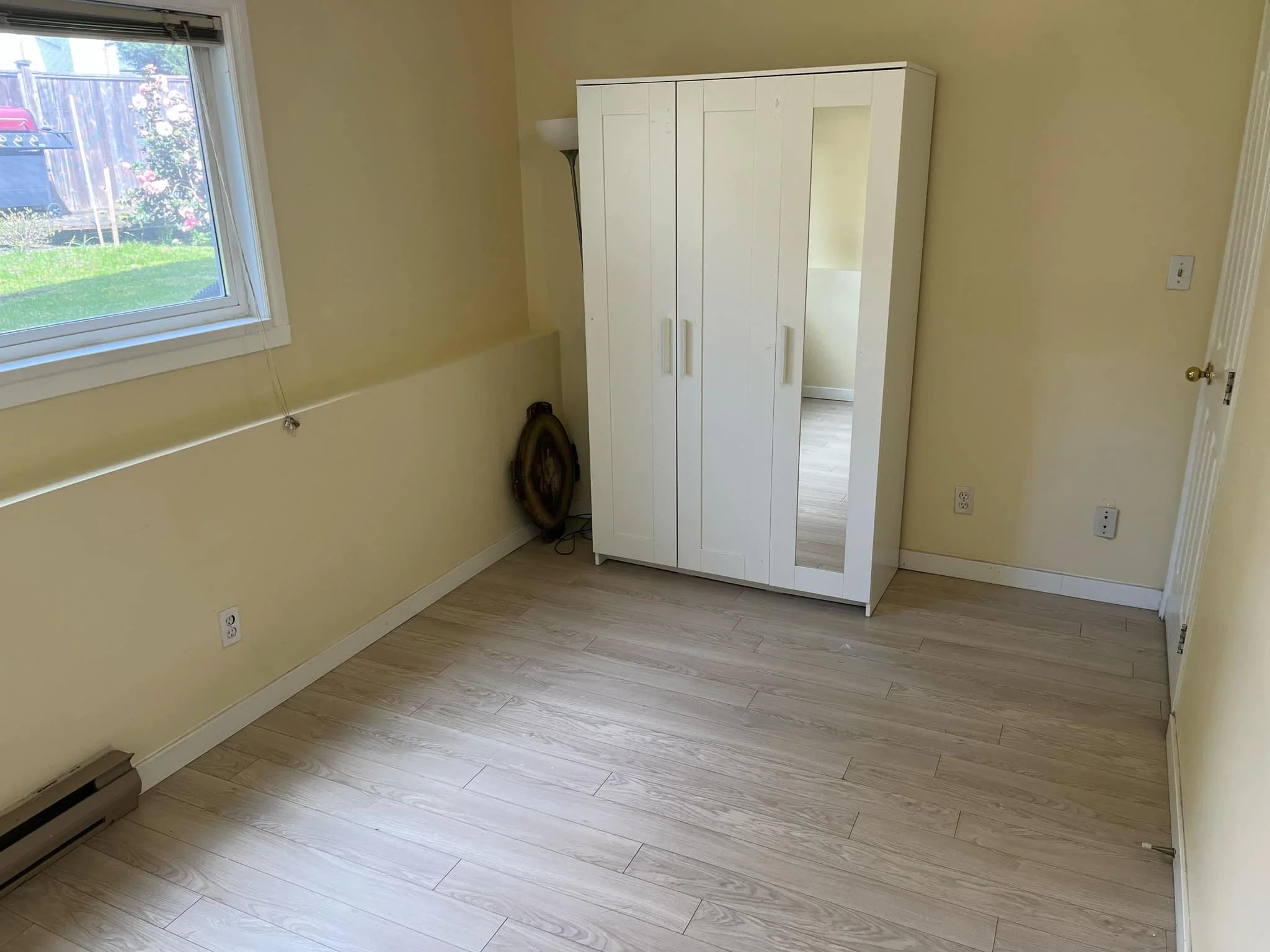 2nd Bedroom 03.jpg