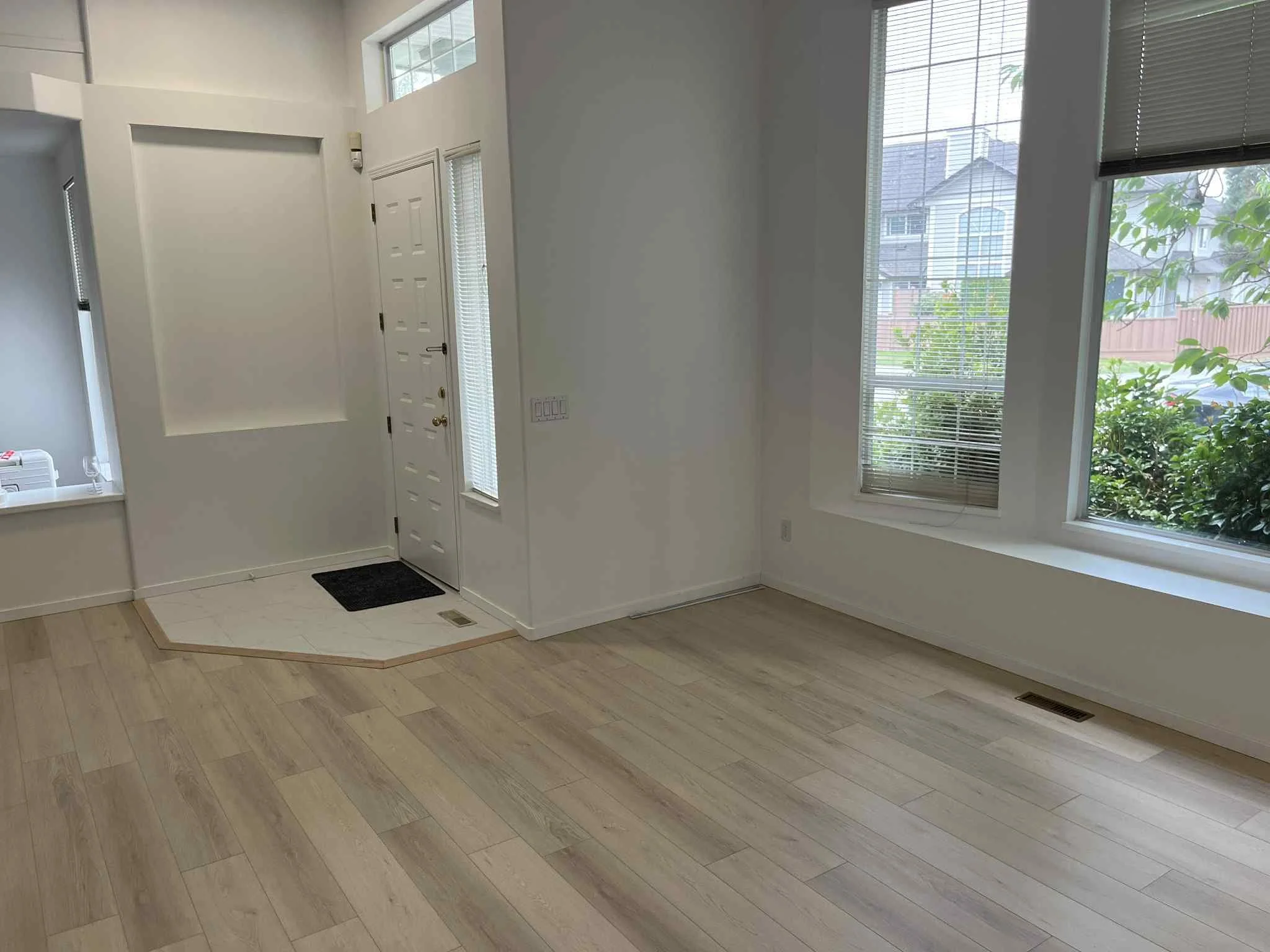 Family Room 03.jpg