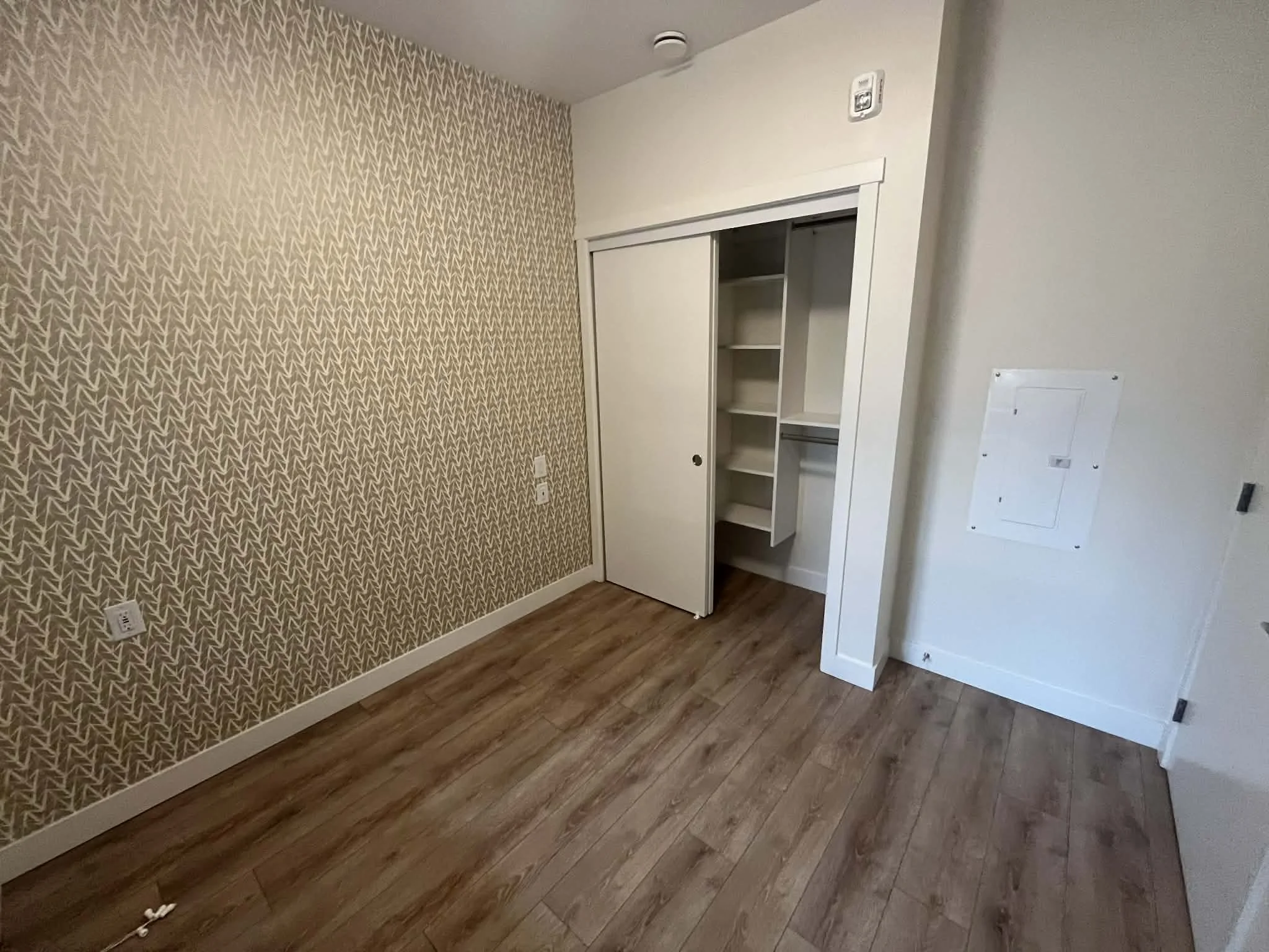 2nd bedroom.jpg