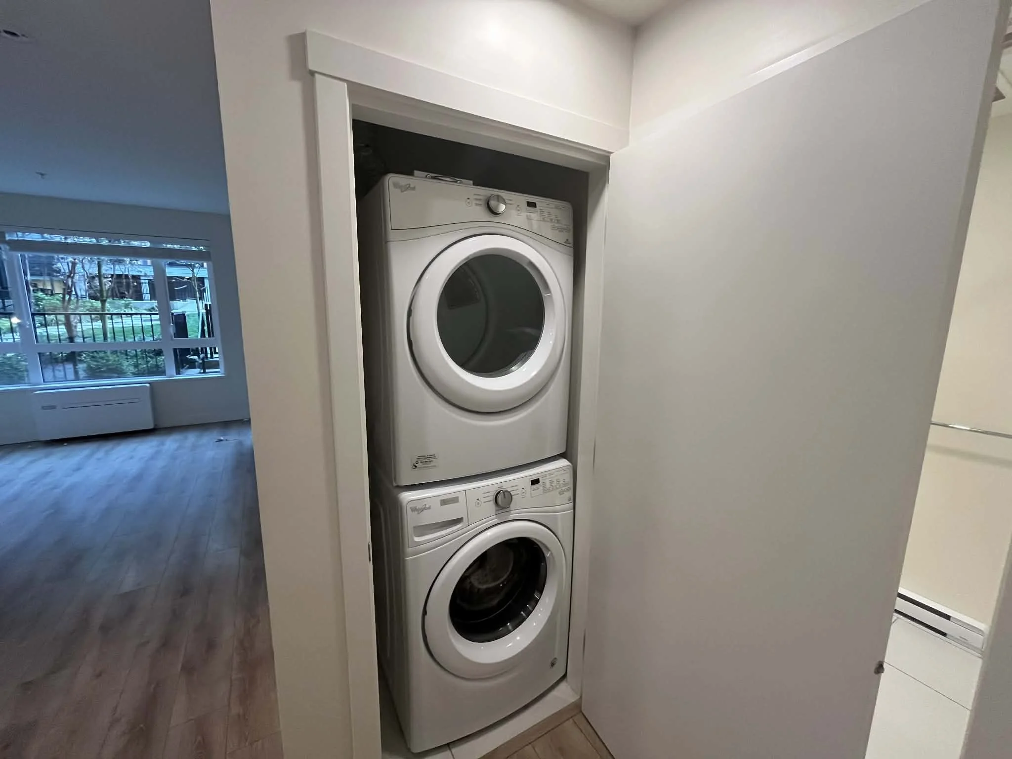 Washer & Dryer.jpg
