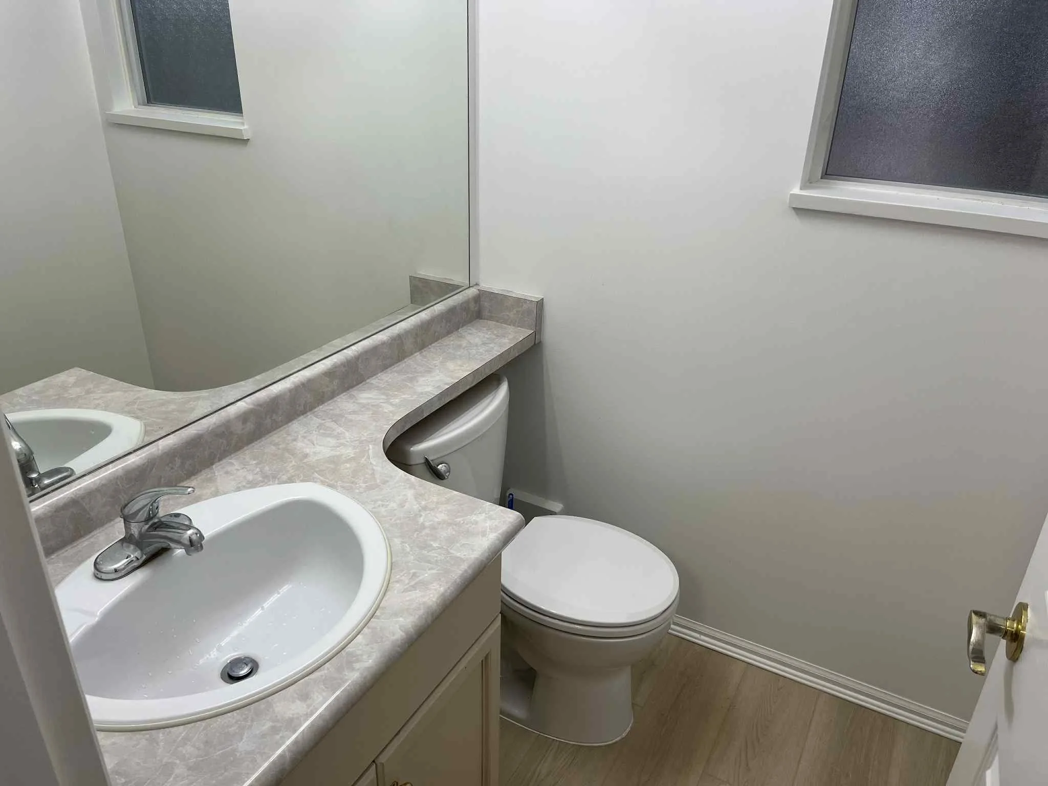 Powder Room.jpg