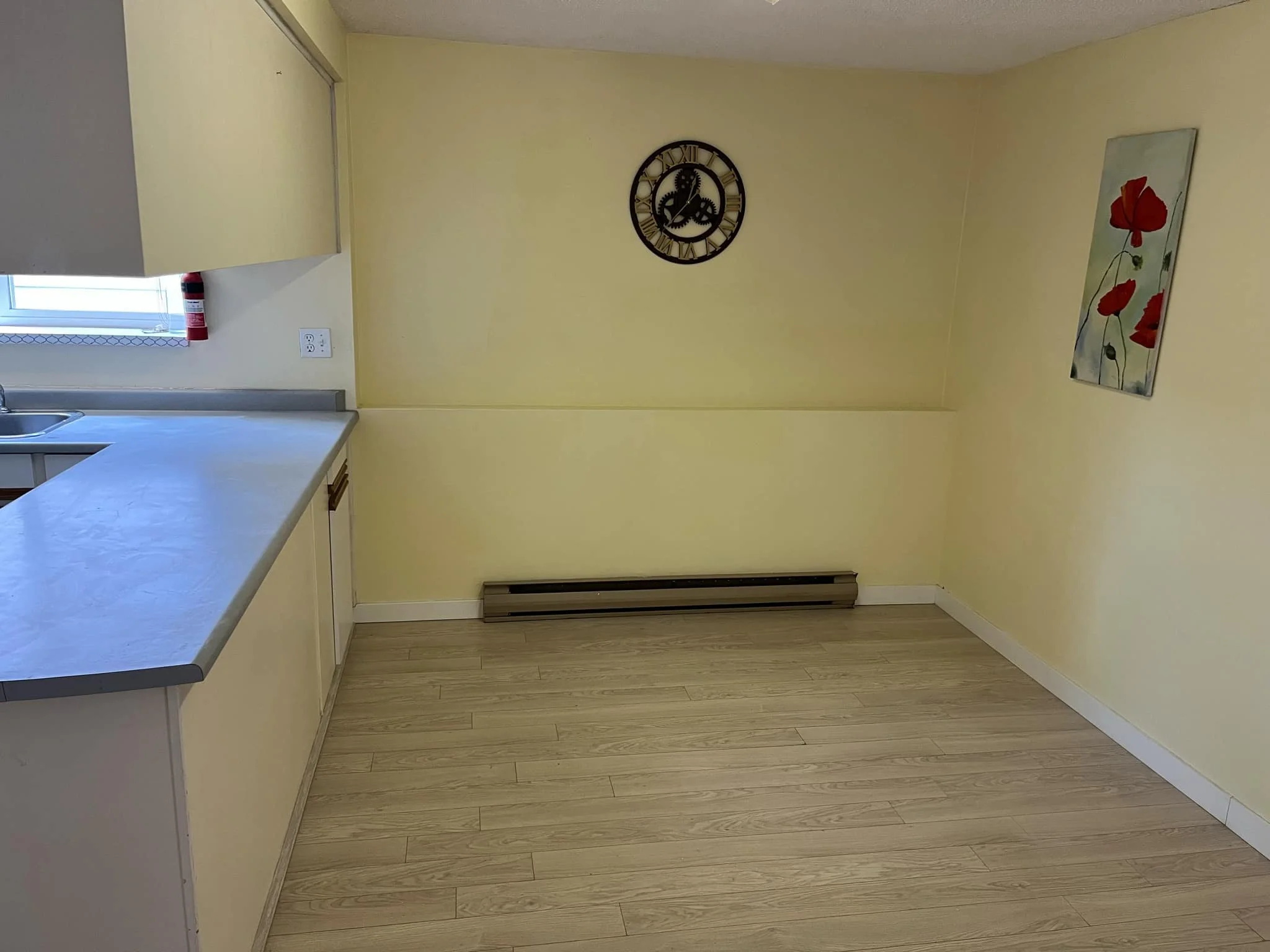 Dining area.jpg