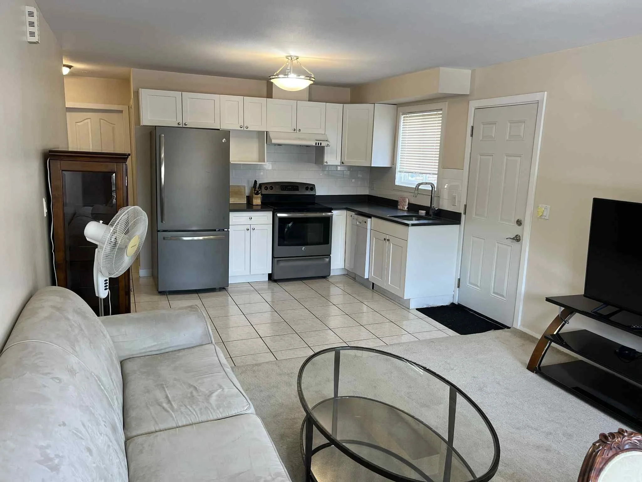 Living & Kitchen.jpg