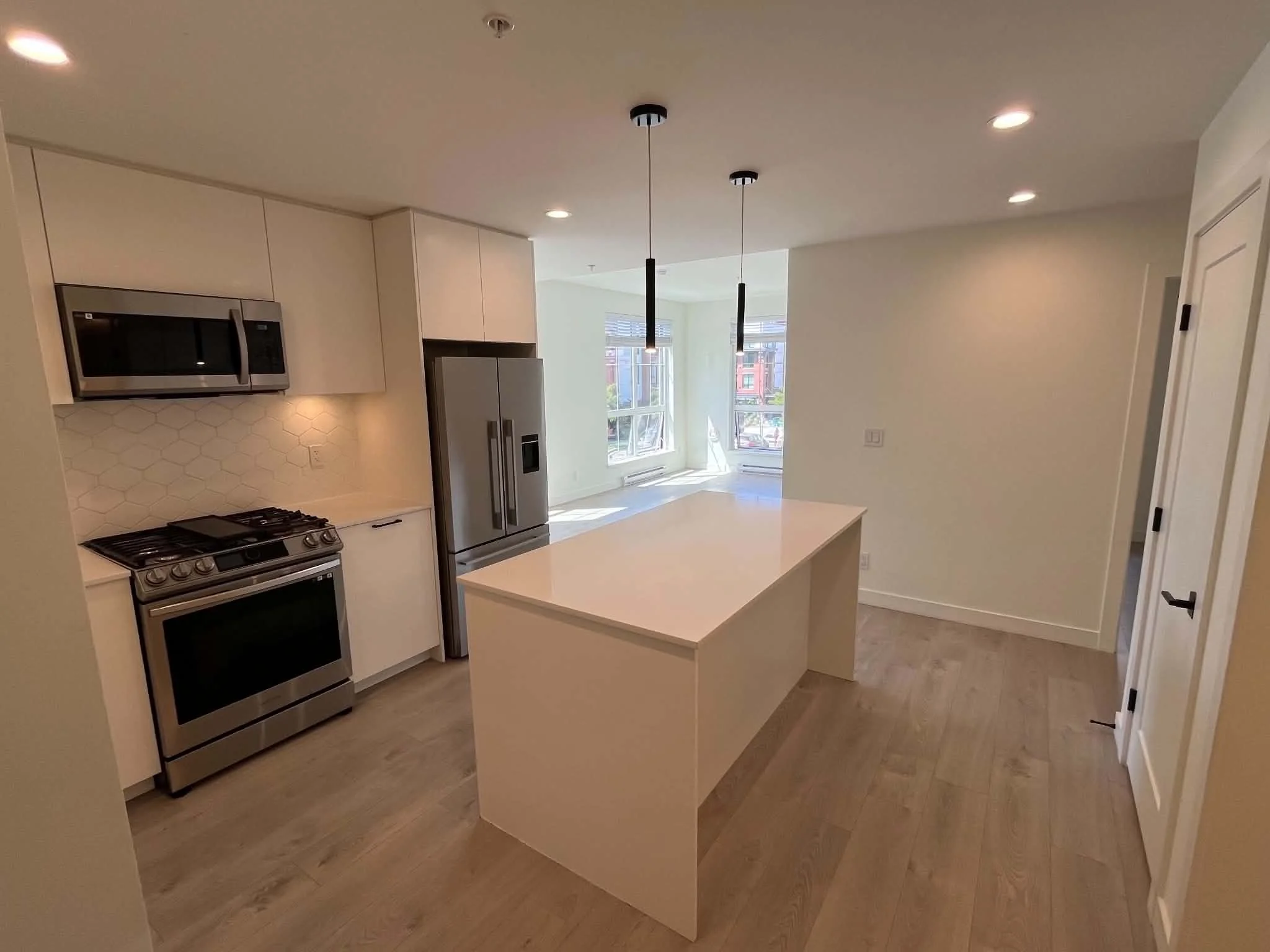 Kitchen 07.jpg