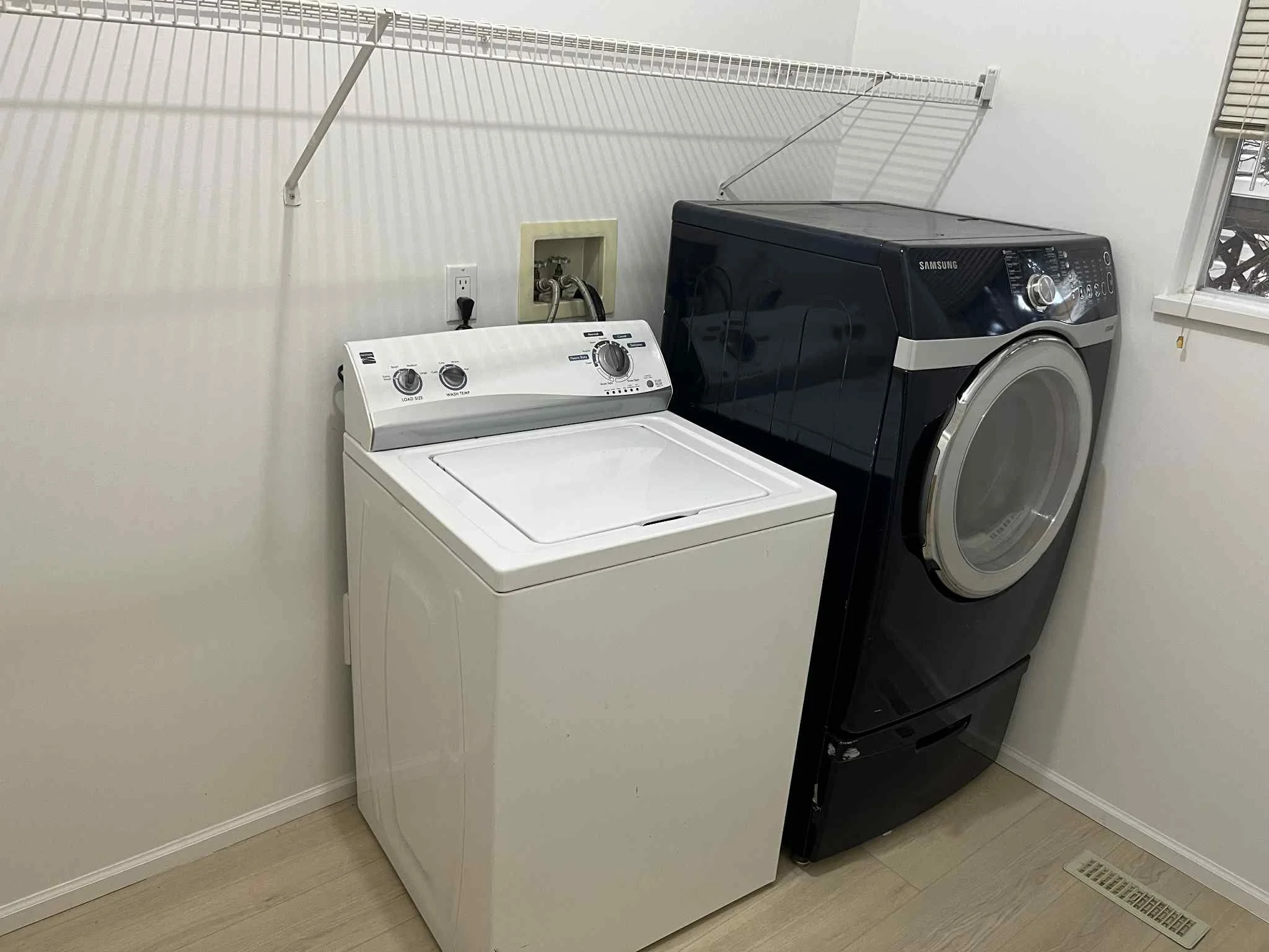 Washer & Dryer.jpg