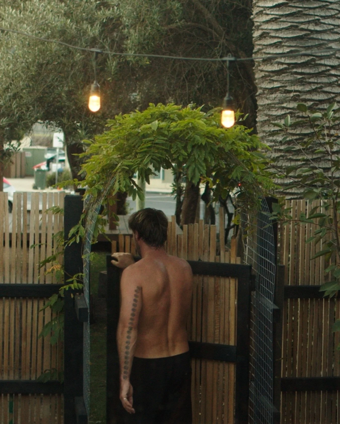 The entry arch to our space. 

Many people opt to skip the ice bath and run across the street to jump in the ocean instead. Only a 100m walk away.