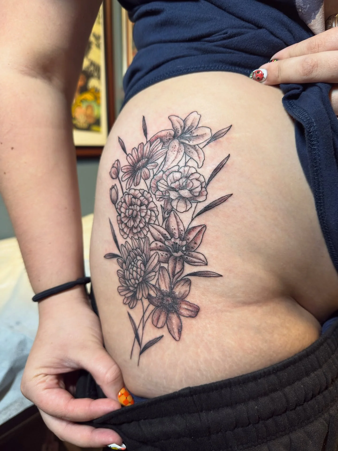 An assortment of amazing work from all the artists in the shop! Some designs are picked from our books, some are clients&rsquo; ideas, and some are completely custom. All tattoos welcome, all the time!

DM, call, or stop by the shop to get set up⛓️

