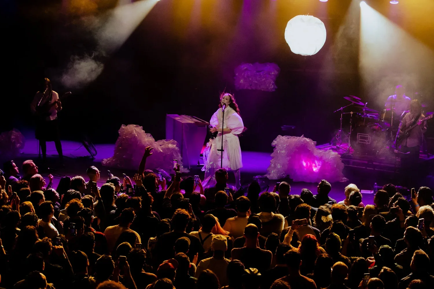 Allie X: Cape God Reunion Tour at The Bellwether, Los Angeles (Photographer: @leximphotos)