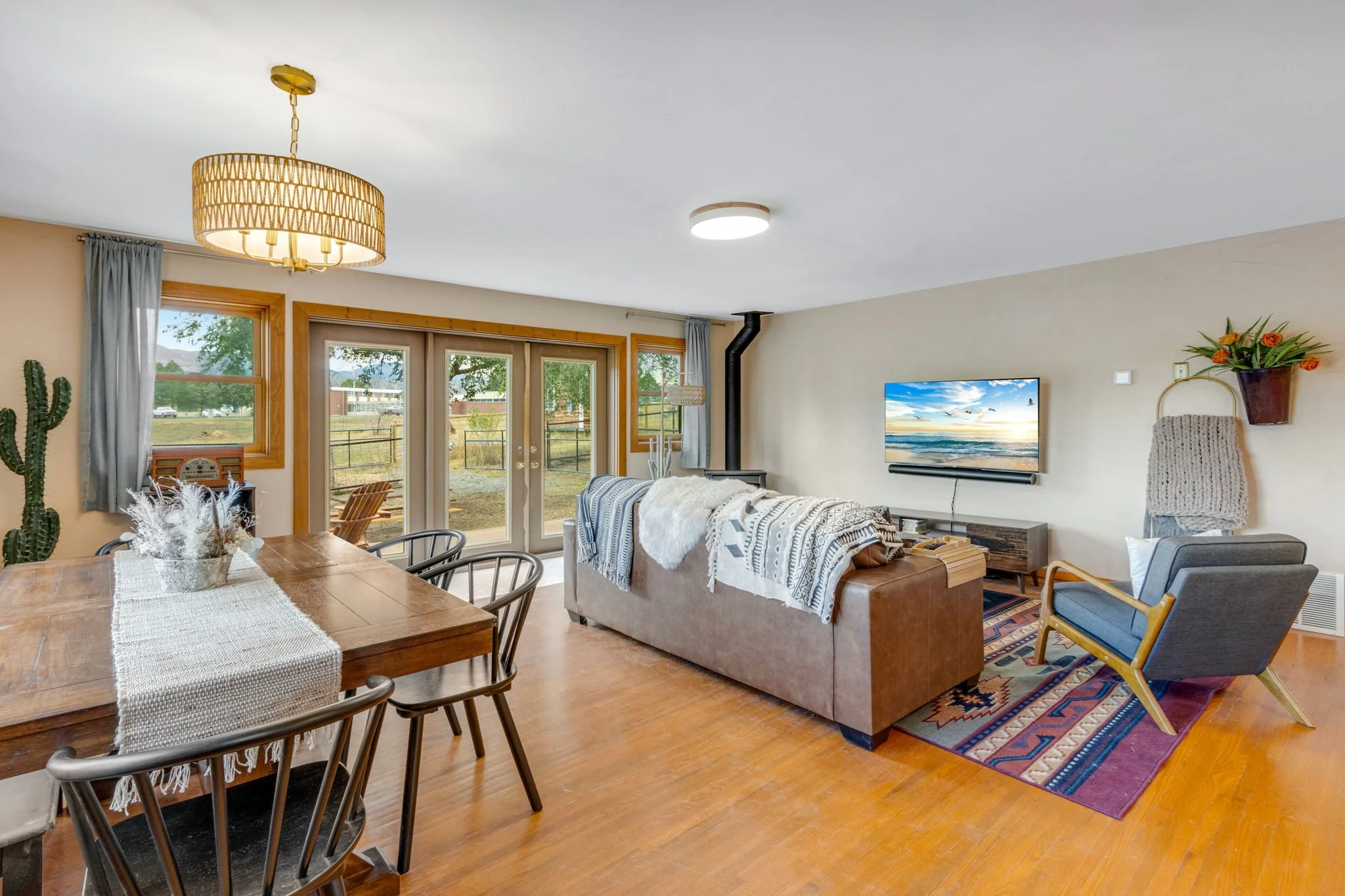 28-web-or-mls-3140-laporte-ave.jpg