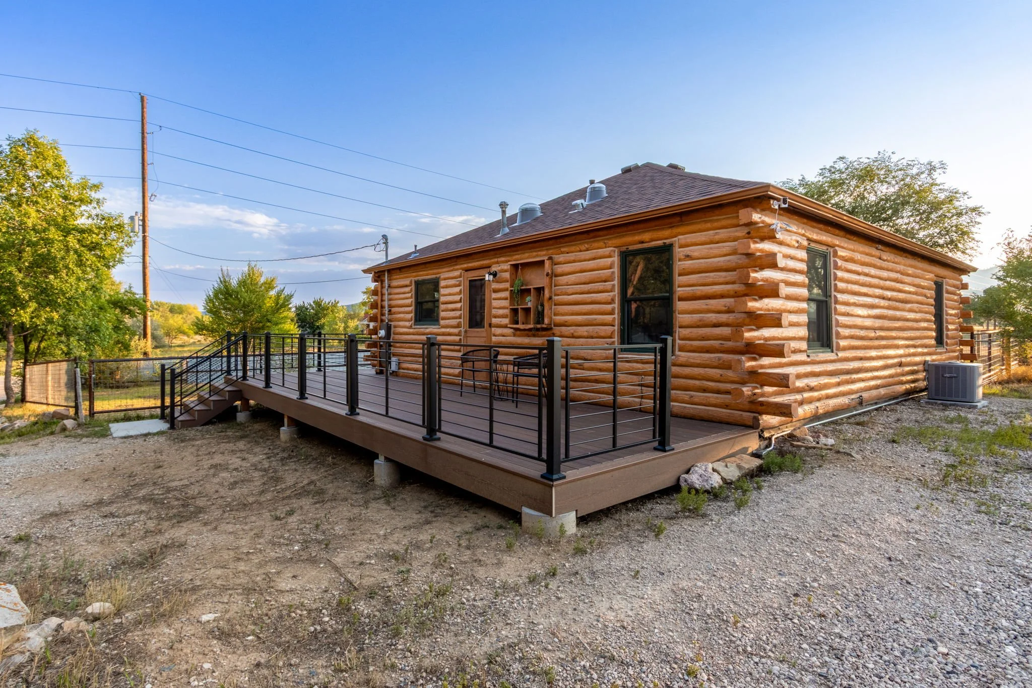21-web-or-mls-3140-laporte-ave.jpg