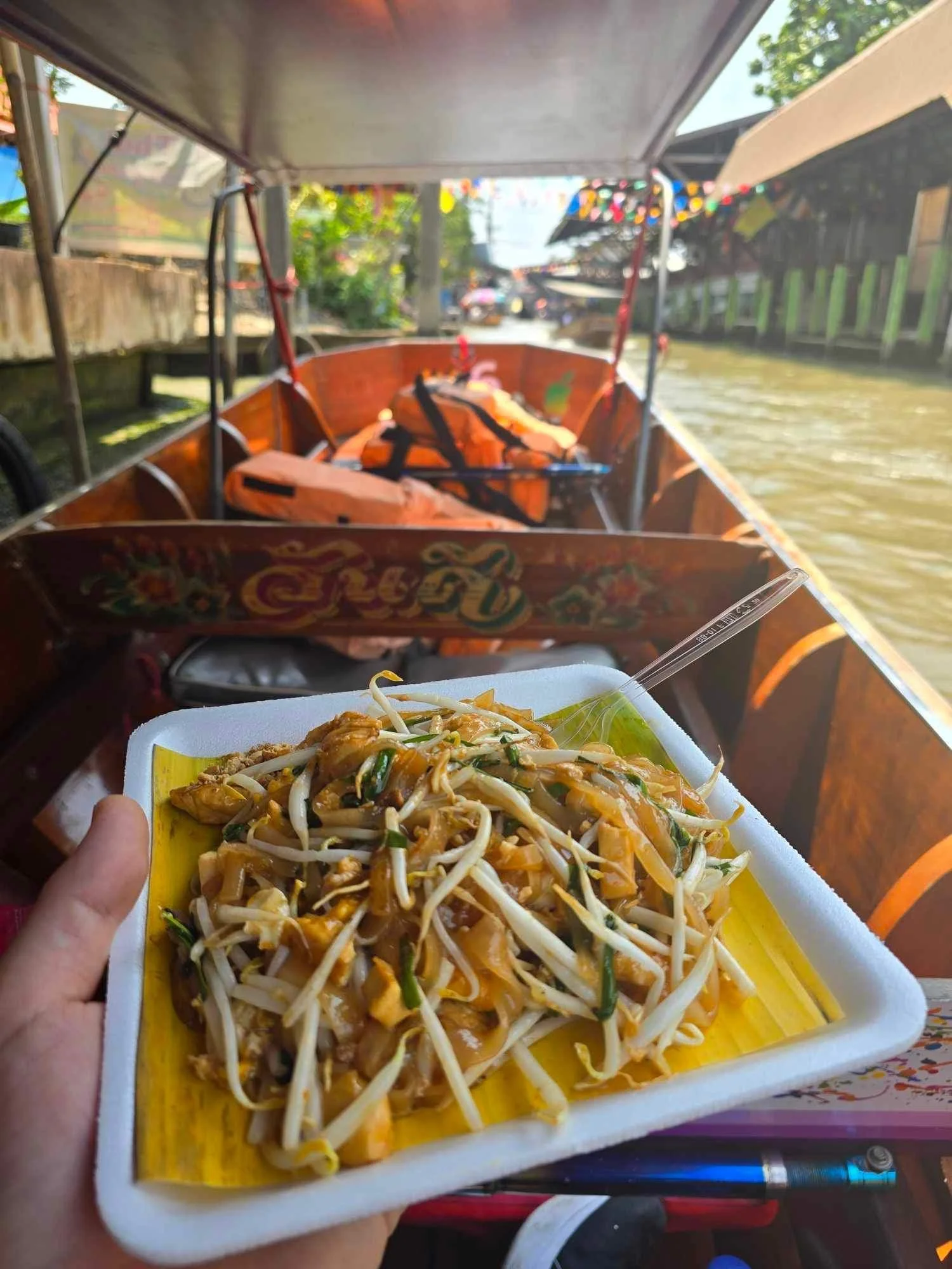 Top 7 Must-Try Dishes in Thailand: A Food Lover’s Guide