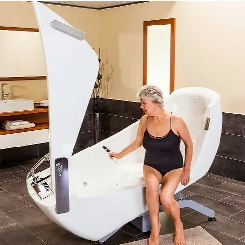 BEKA AVERO Motion care bathtub-3.jpeg