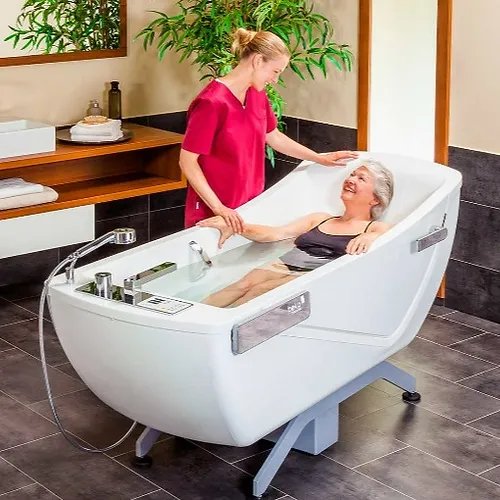 BEKA AVERO Motion care bathtub-2.jpeg