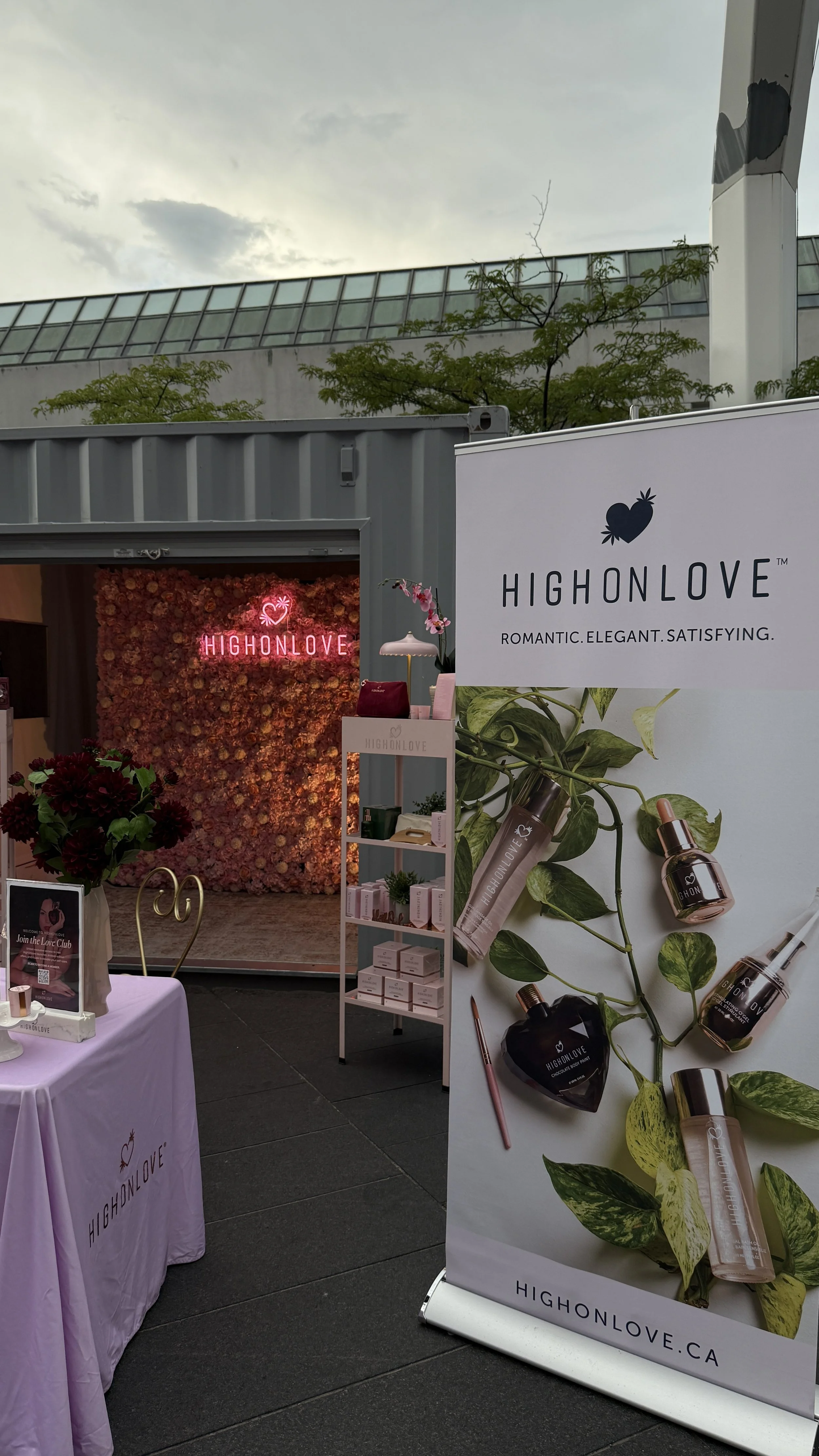 HIGHONLOVE X MAD FESTIVAL POP-UP