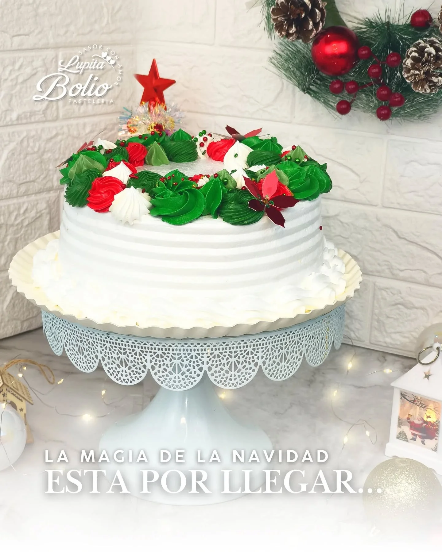 🎄✨ La magia de la Navidad ya viene&hellip; y en Pasteler&iacute;a Lupita Bolio estamos preparando los dise&ntilde;os m&aacute;s lindos y llenos de #saborconamor 🎂❄️

Cu&eacute;ntanos, &iquest;qu&eacute; pastel navide&ntilde;o te gustar&iacute;a ver