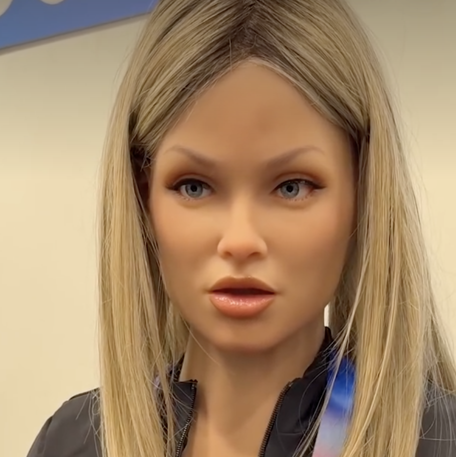 CES 2026: The Year AI Steps Out of the Screen and Into the Real World