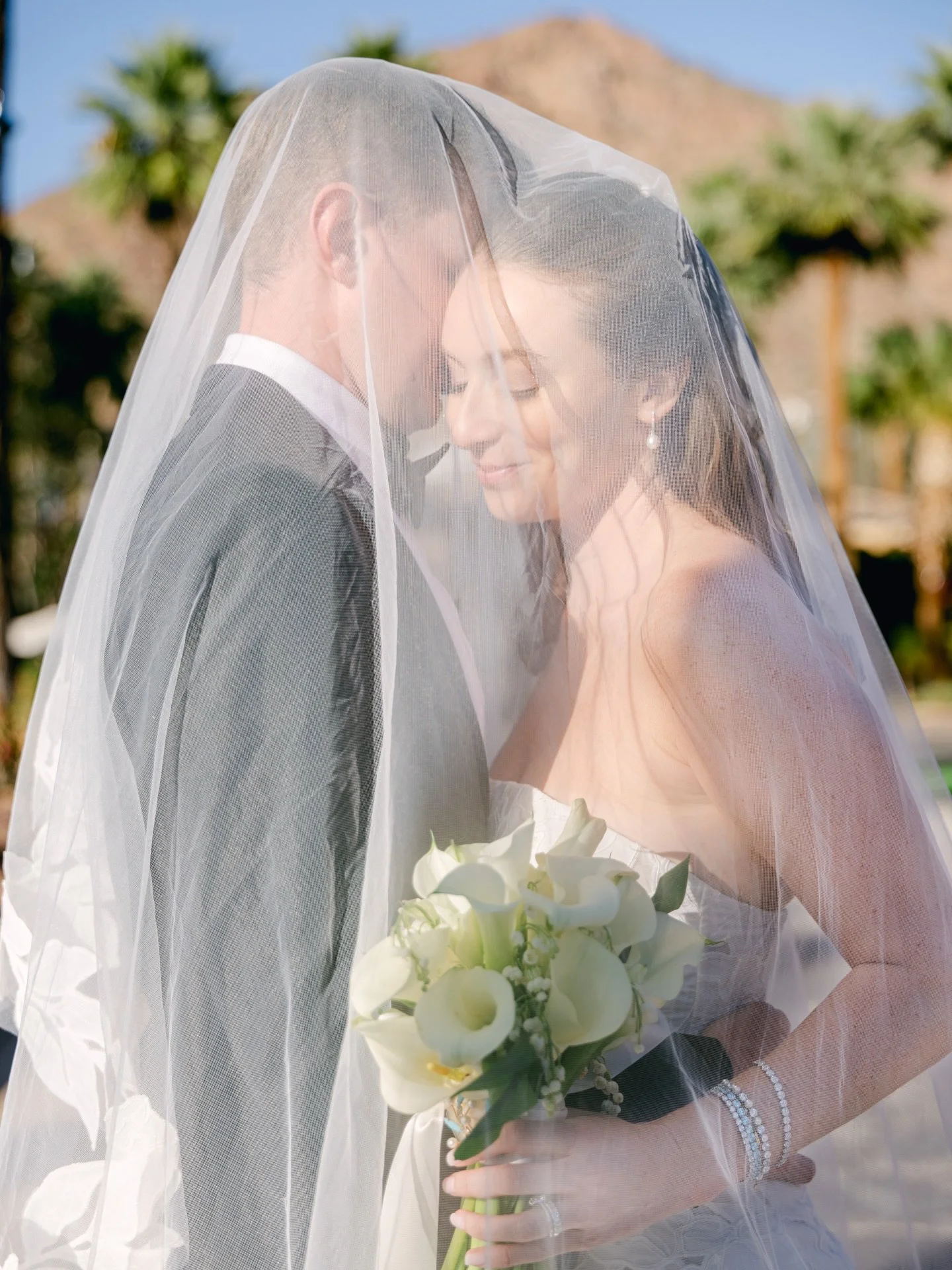 THE KILLENS 🧡

Vendors&mdash;
Planning &amp; Design: @maisonglasco
Photo: @omorfiaimagery
Video: @jaysmiley.co
Venue: @royalpalmsweddings
Floral: @stoddardfloralandco
Band: @luckydevilsband
Linens &amp; Head Table Placemats: @bbjlatavola 
Stationery
