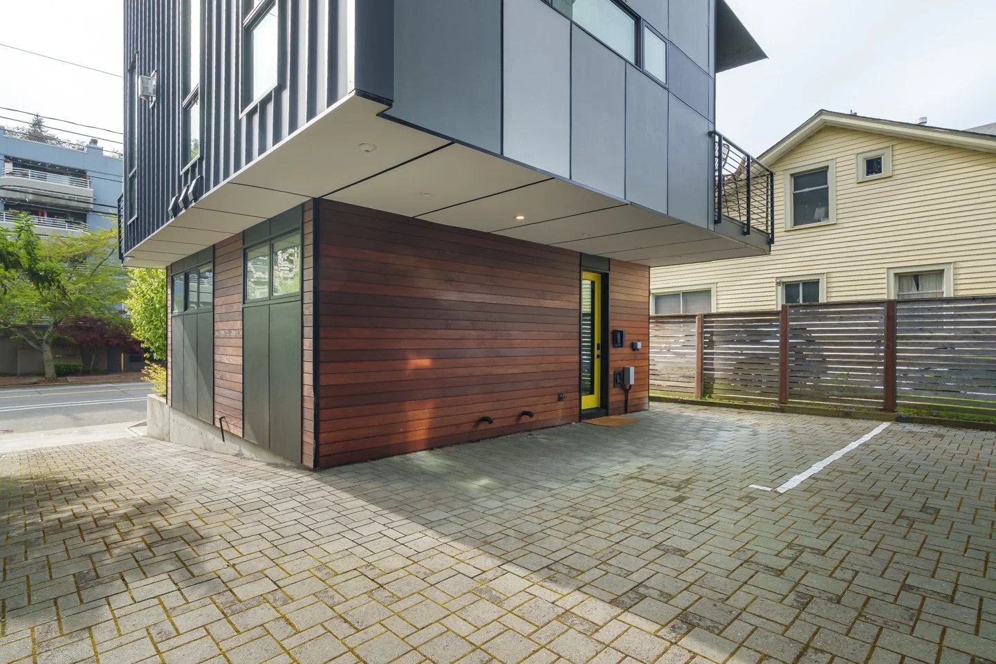 Sound Stays - Dexter - Exterior - AirB&B (8).jpg