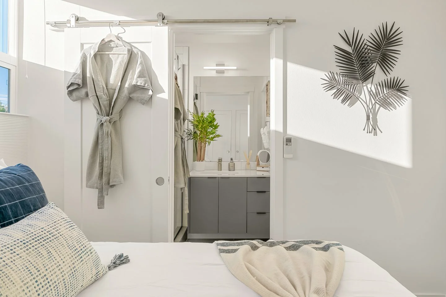 Interiors - AirBnB 1440 (25).jpg