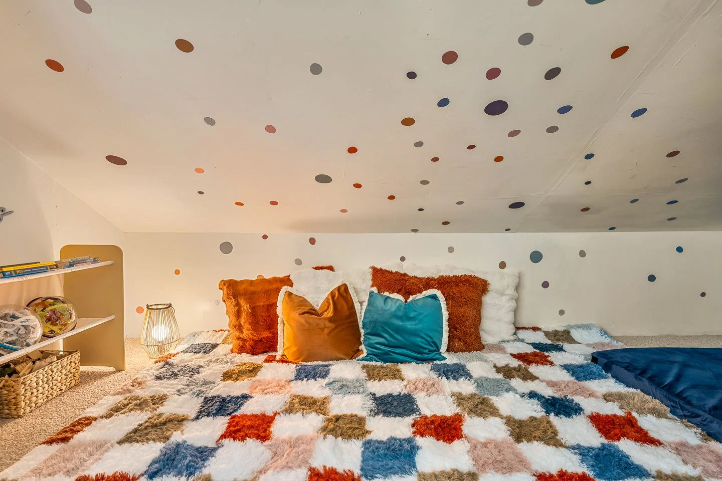 Interiors - AirBnB RES (26).jpg