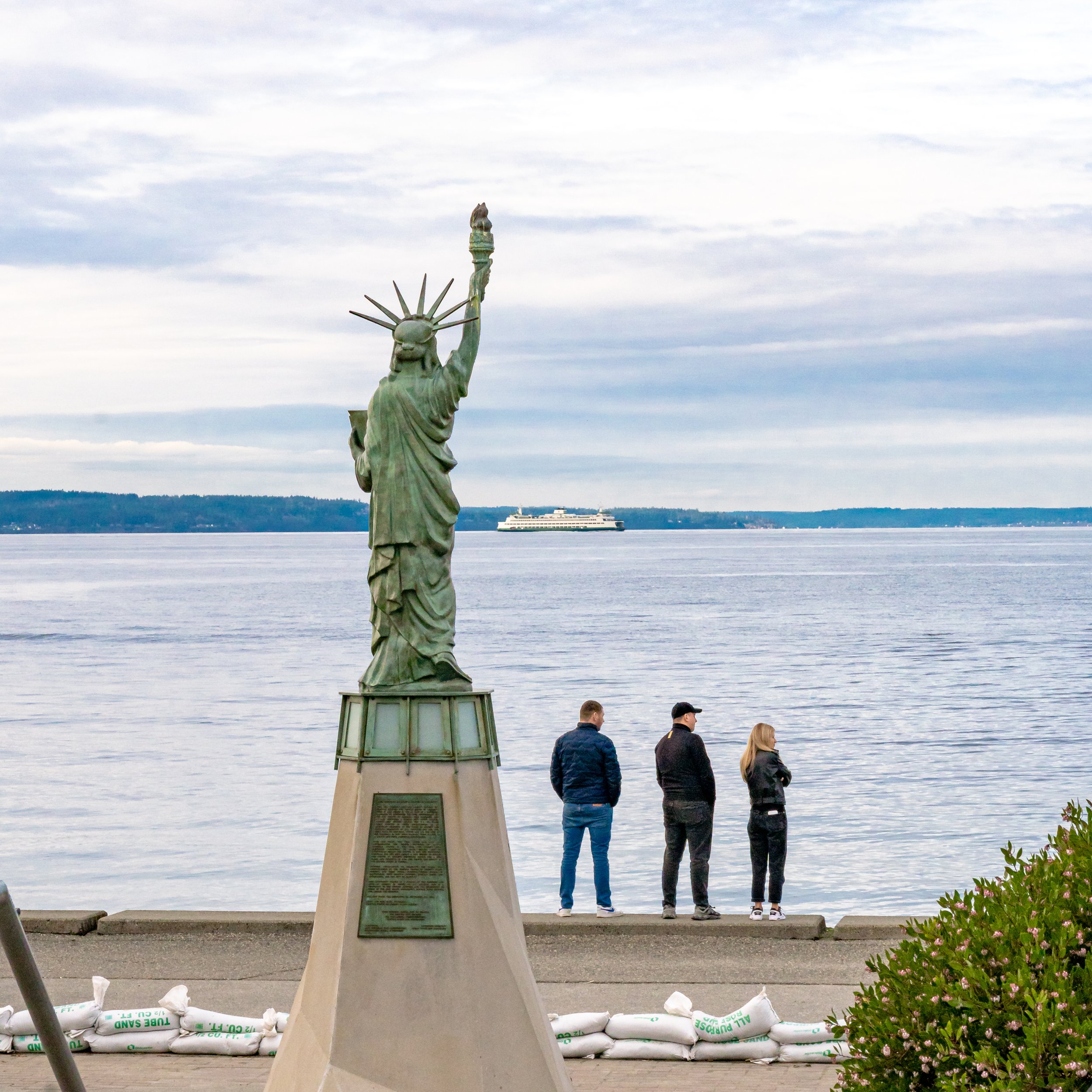 Neighborhood 2880 (6).jpg