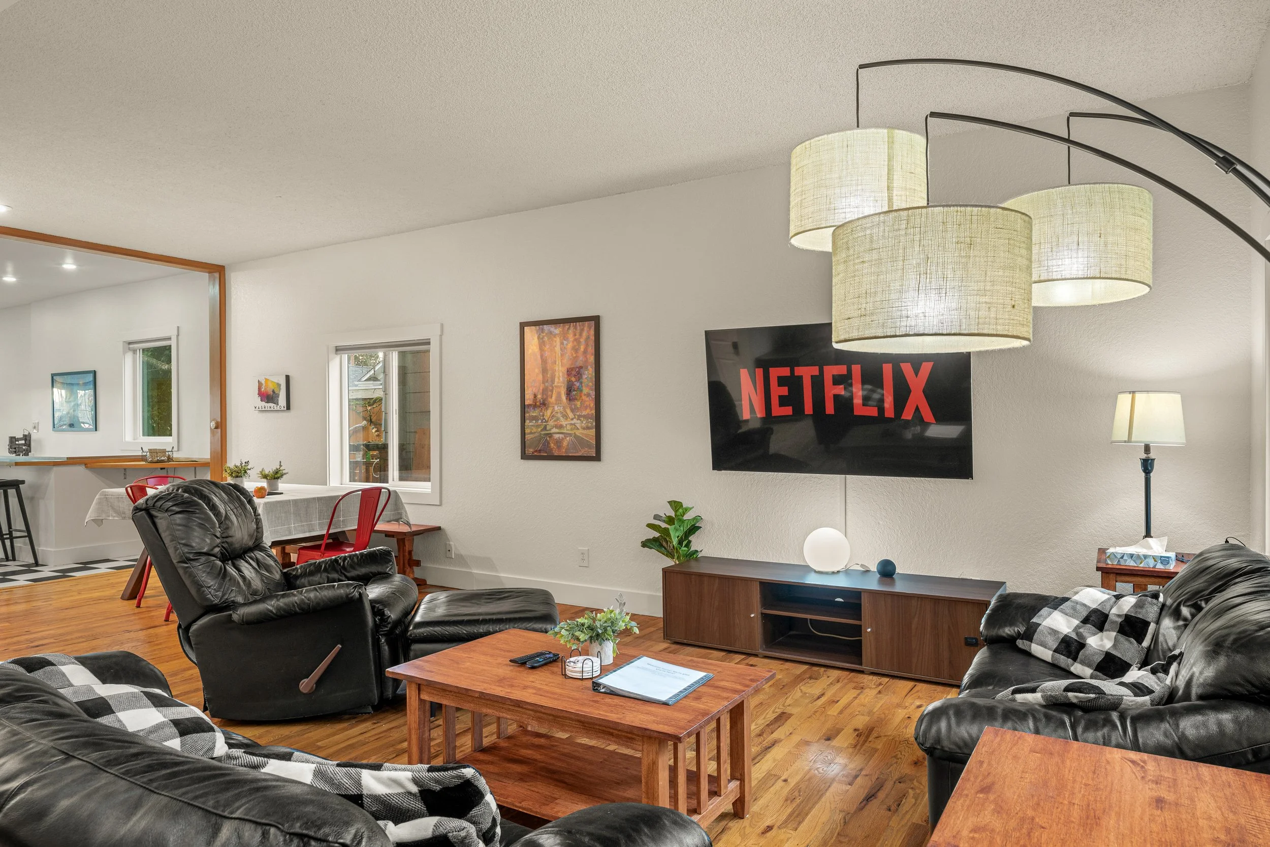 Interiors - Wallingford 1913 39th (33).jpg