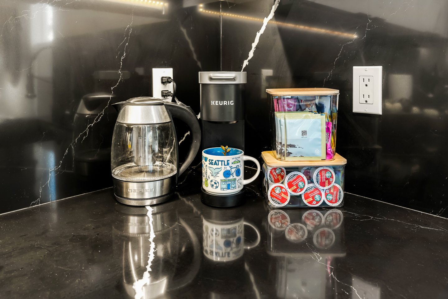 Interiors - AirBnB 1440 (4).jpg