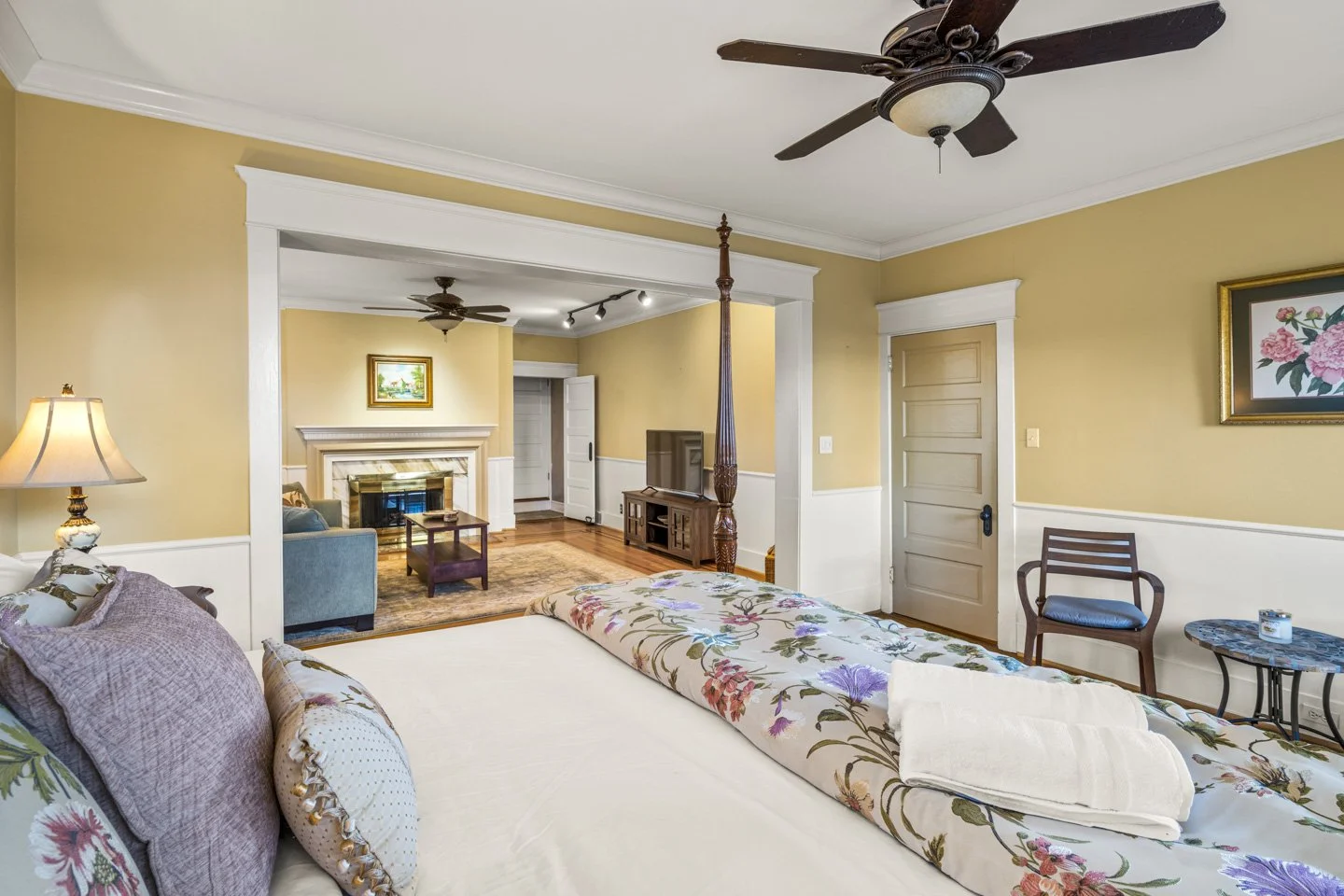 Sound Stays - Volunteer Park - AirB&B RES (28).jpg