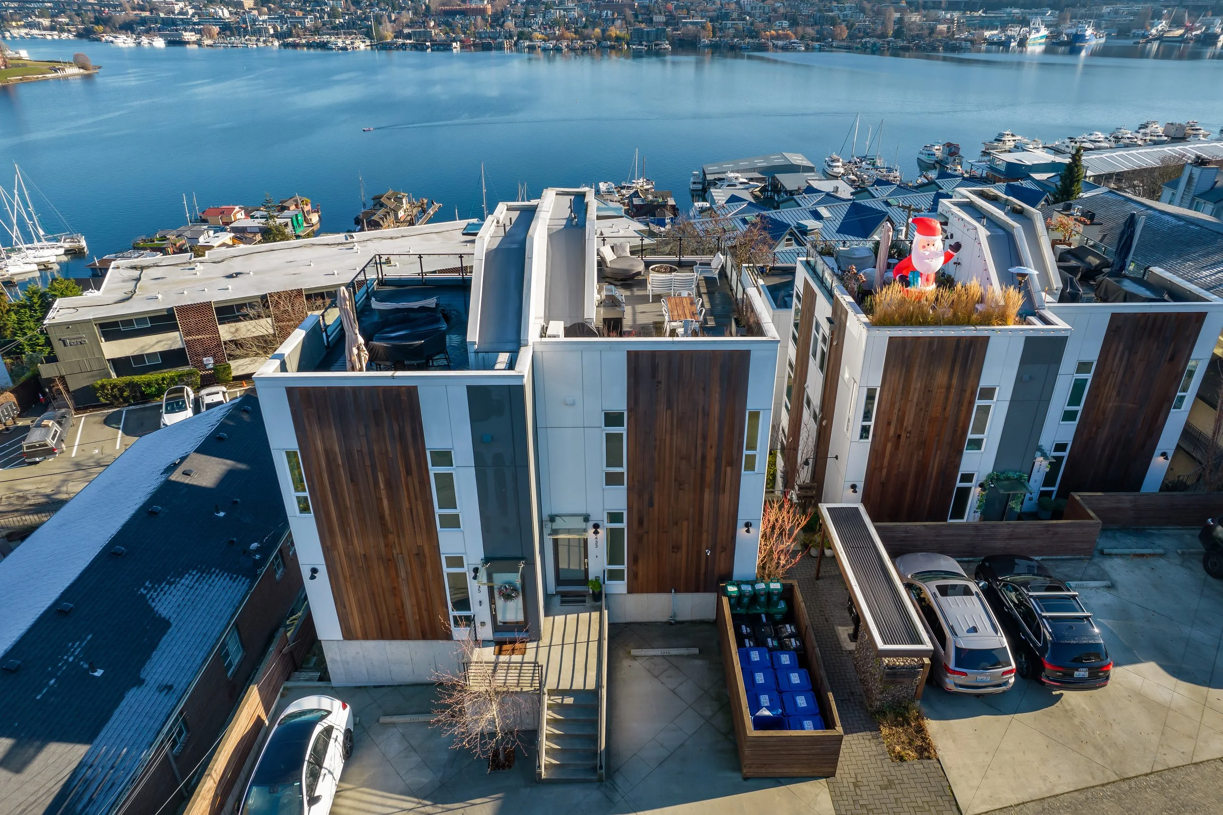 2433 8th Ave N, Seattle WA_0051.jpg