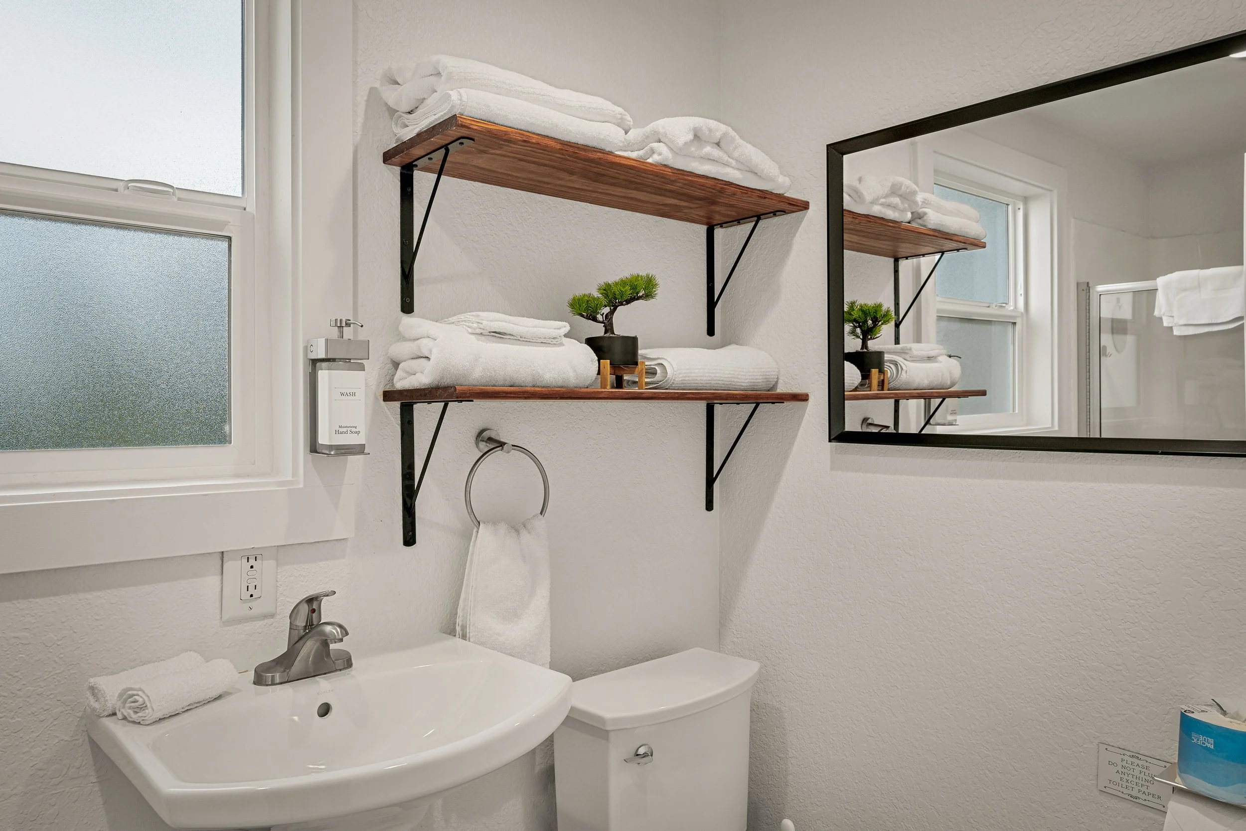 Interiors - Wallingford 1913 39th (27).jpg