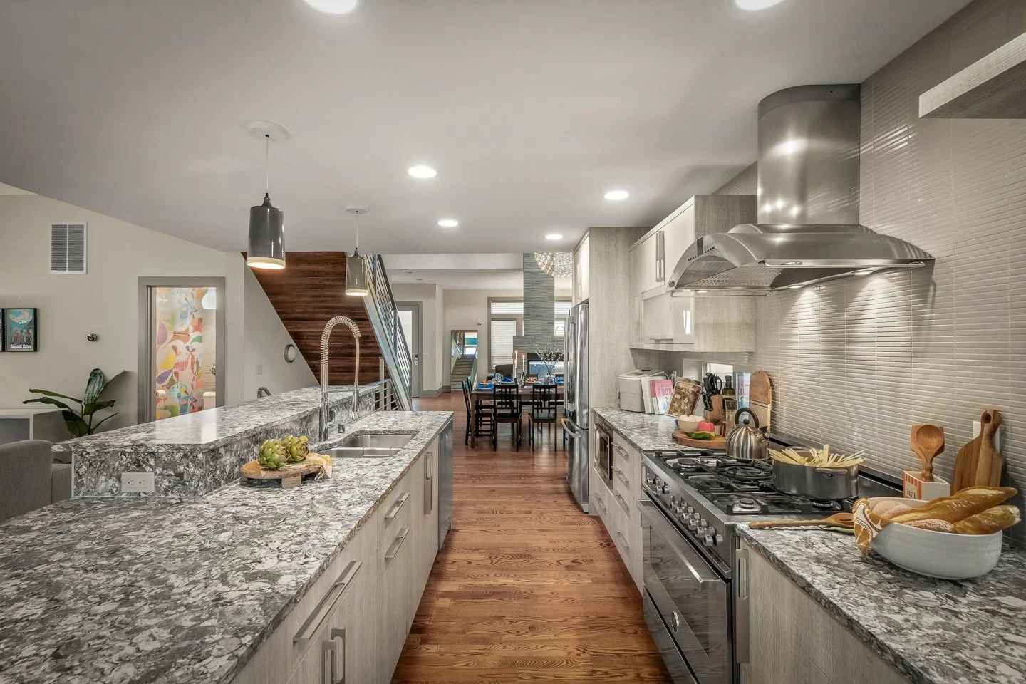 Interiors AirBnB RES (43).jpg