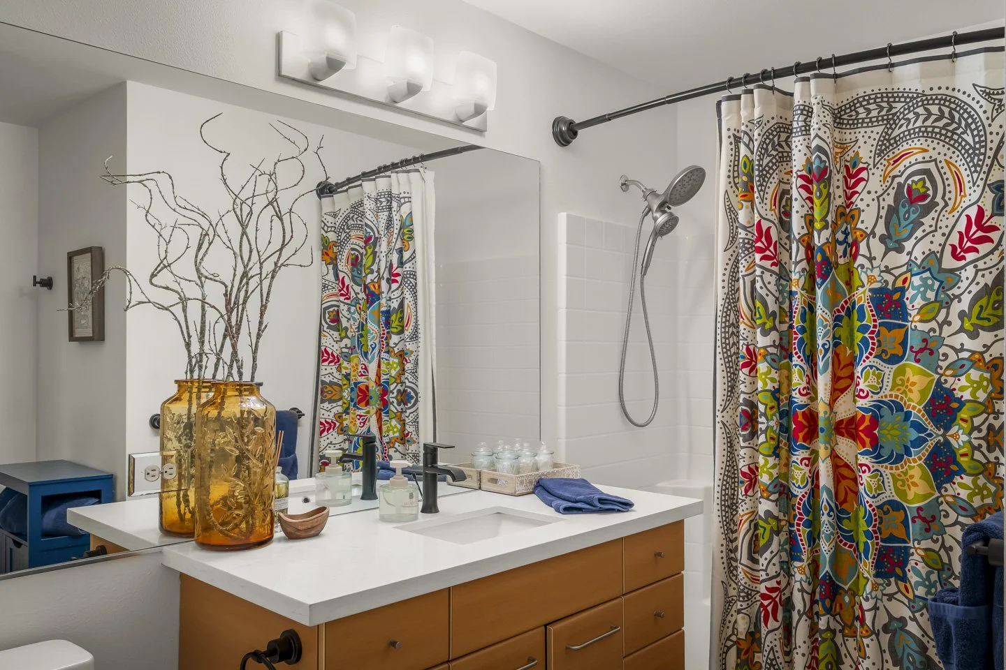 Sound Stays - 1410 Pine - AirB&B (10).jpg