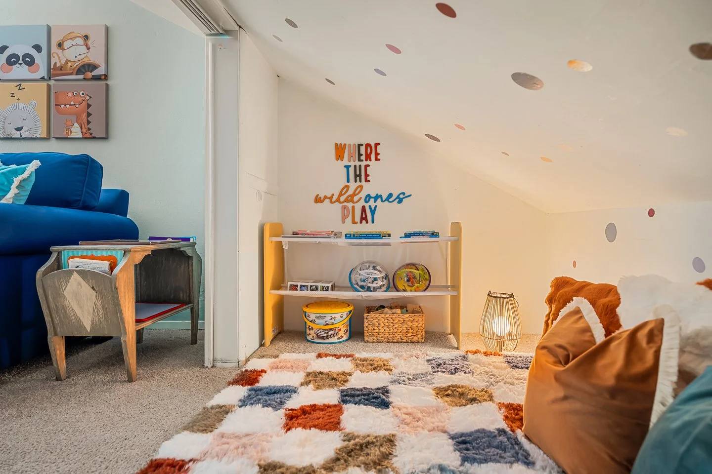 Interiors - AirBnB RES (27).jpg